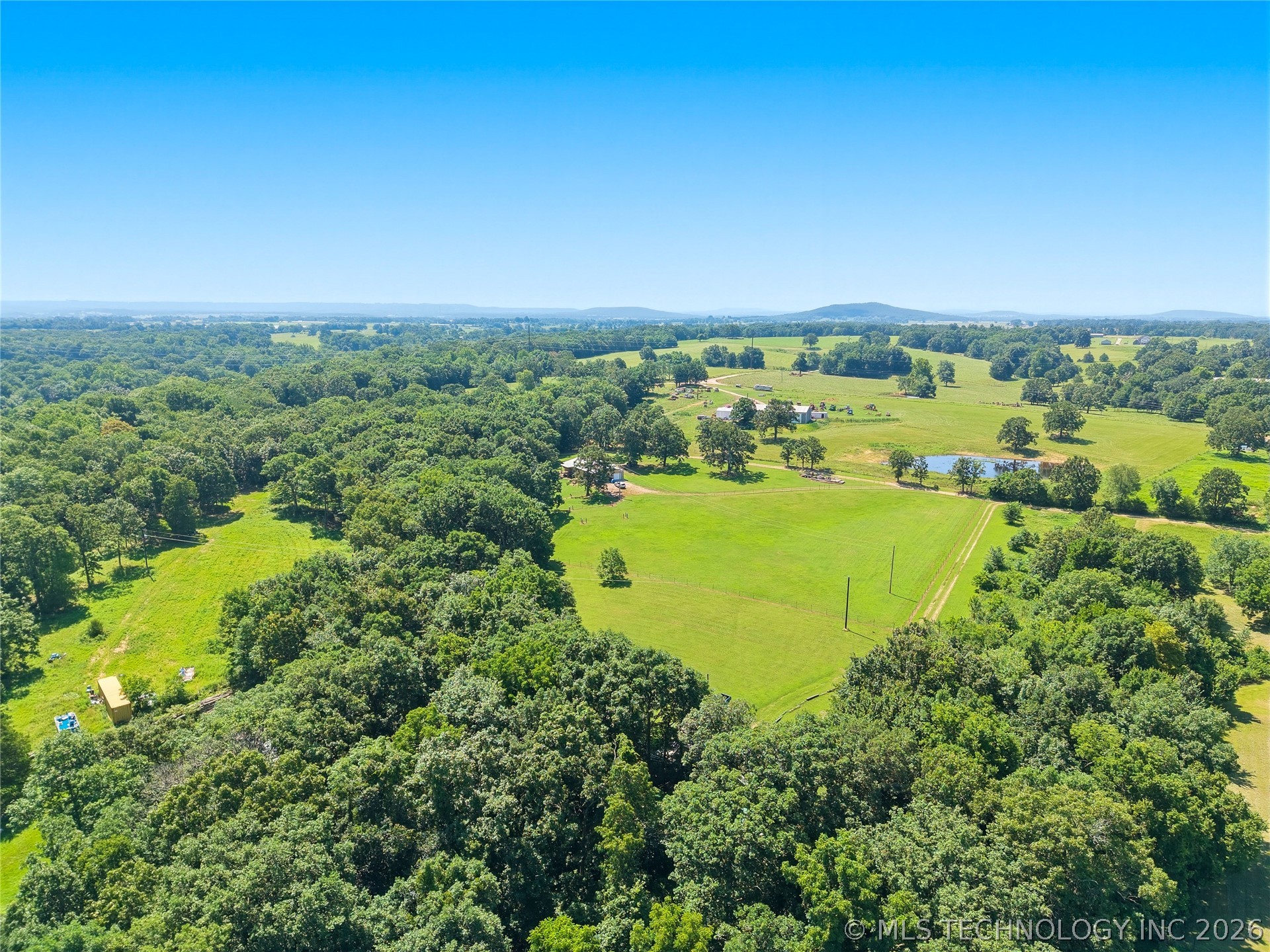 475753 E 653 Road Property Photo 47