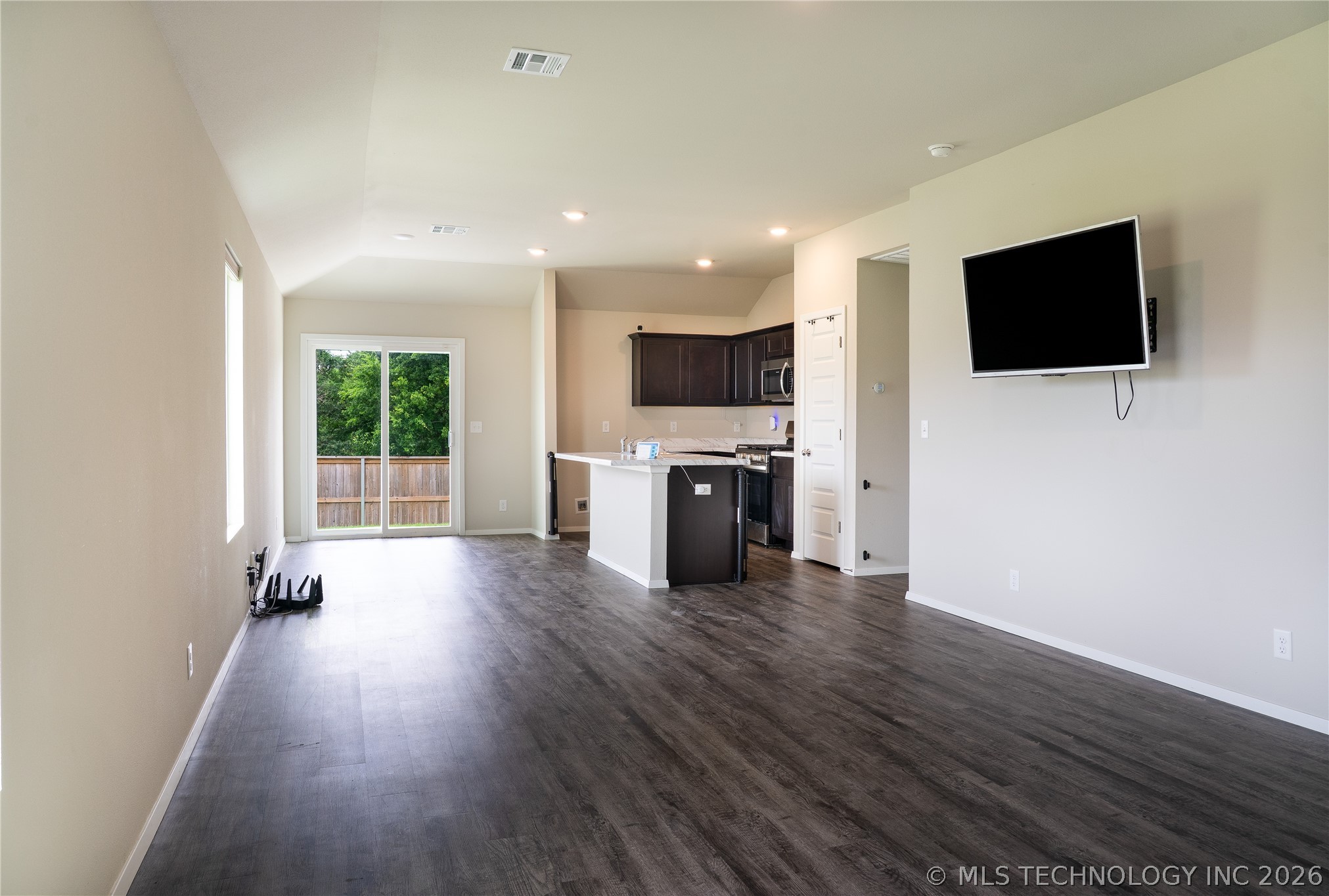 20891 Mckellop Drive Property Photo 4