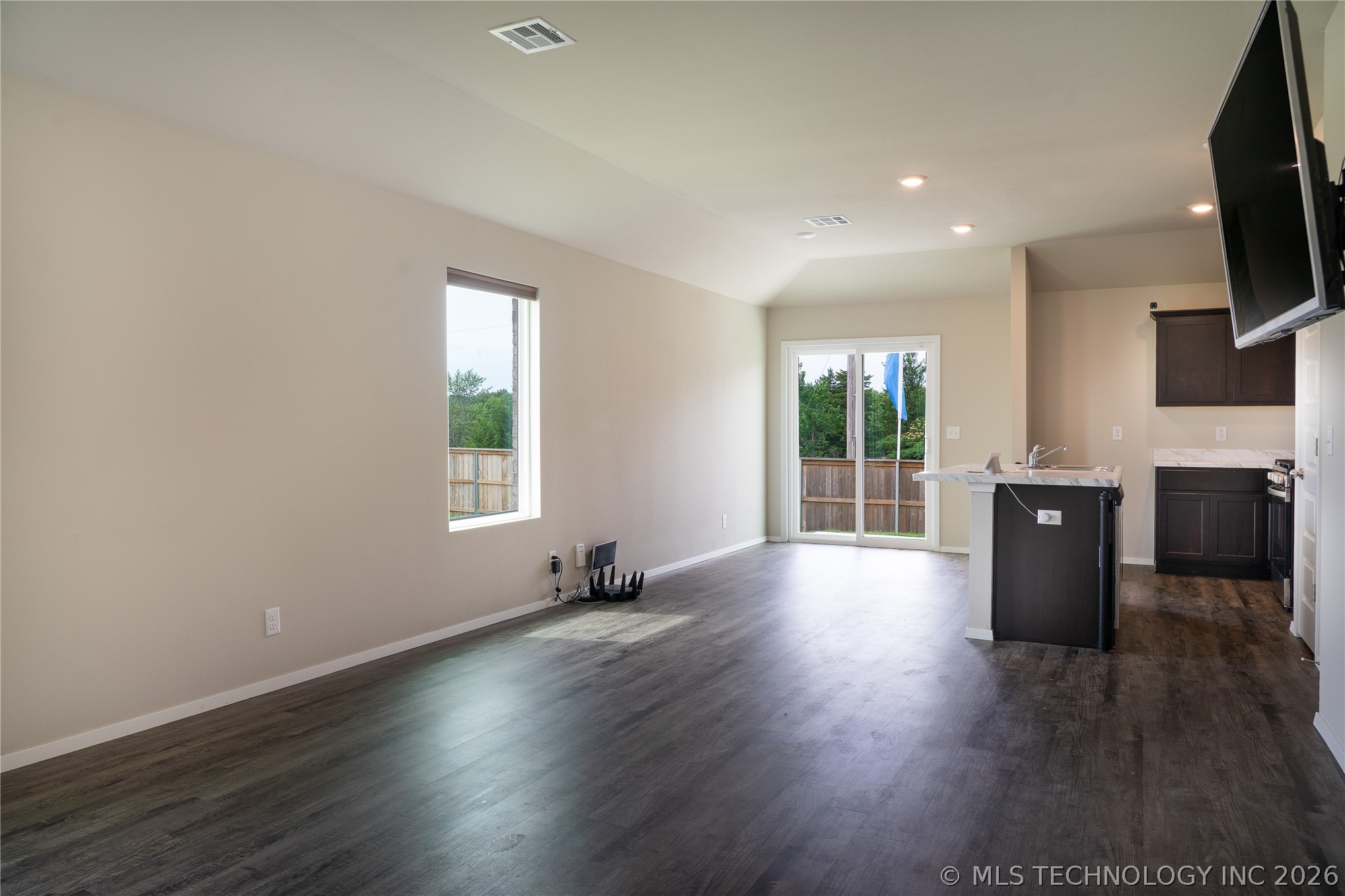 20891 Mckellop Drive Property Photo 7