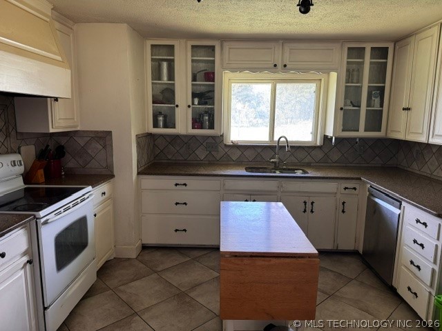 4569 Arcadia Property Photo 3