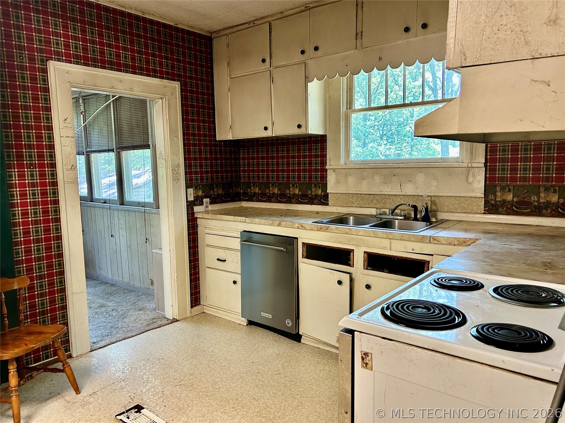 4791 Walnut Grove Property Photo 32