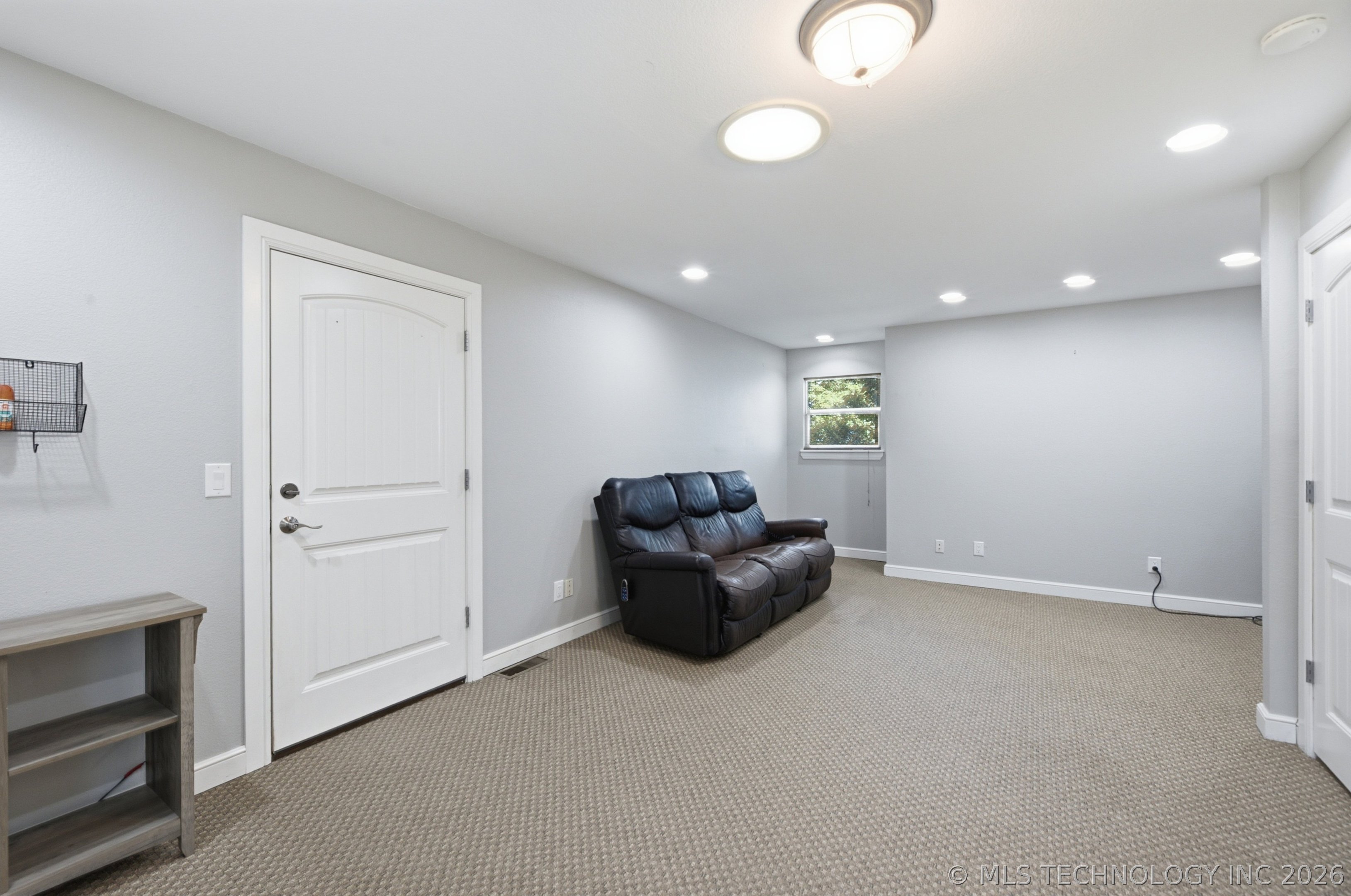 3 Foxwood Estates Street Property Photo 22