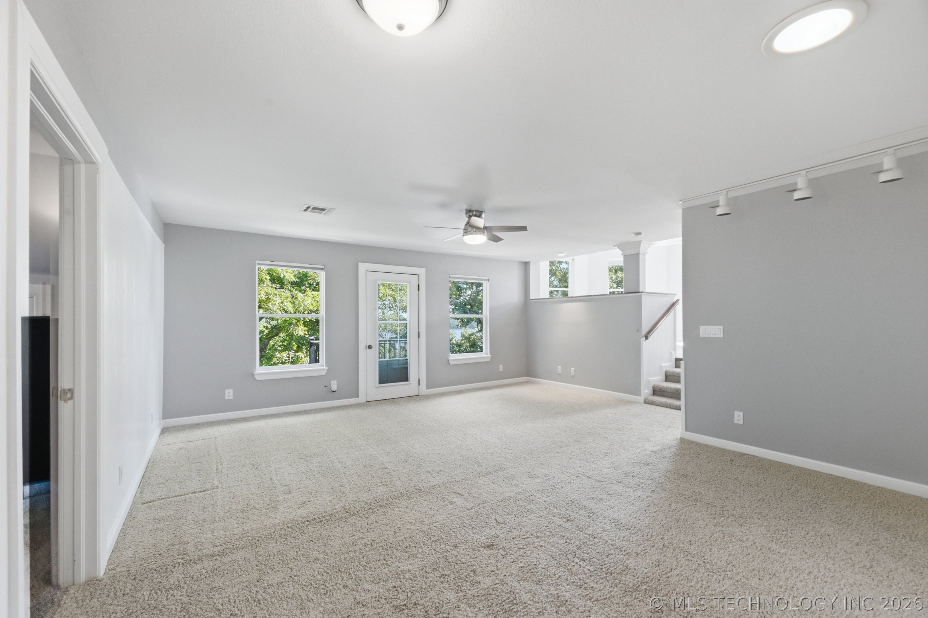 3 Foxwood Estates Street Property Photo 30