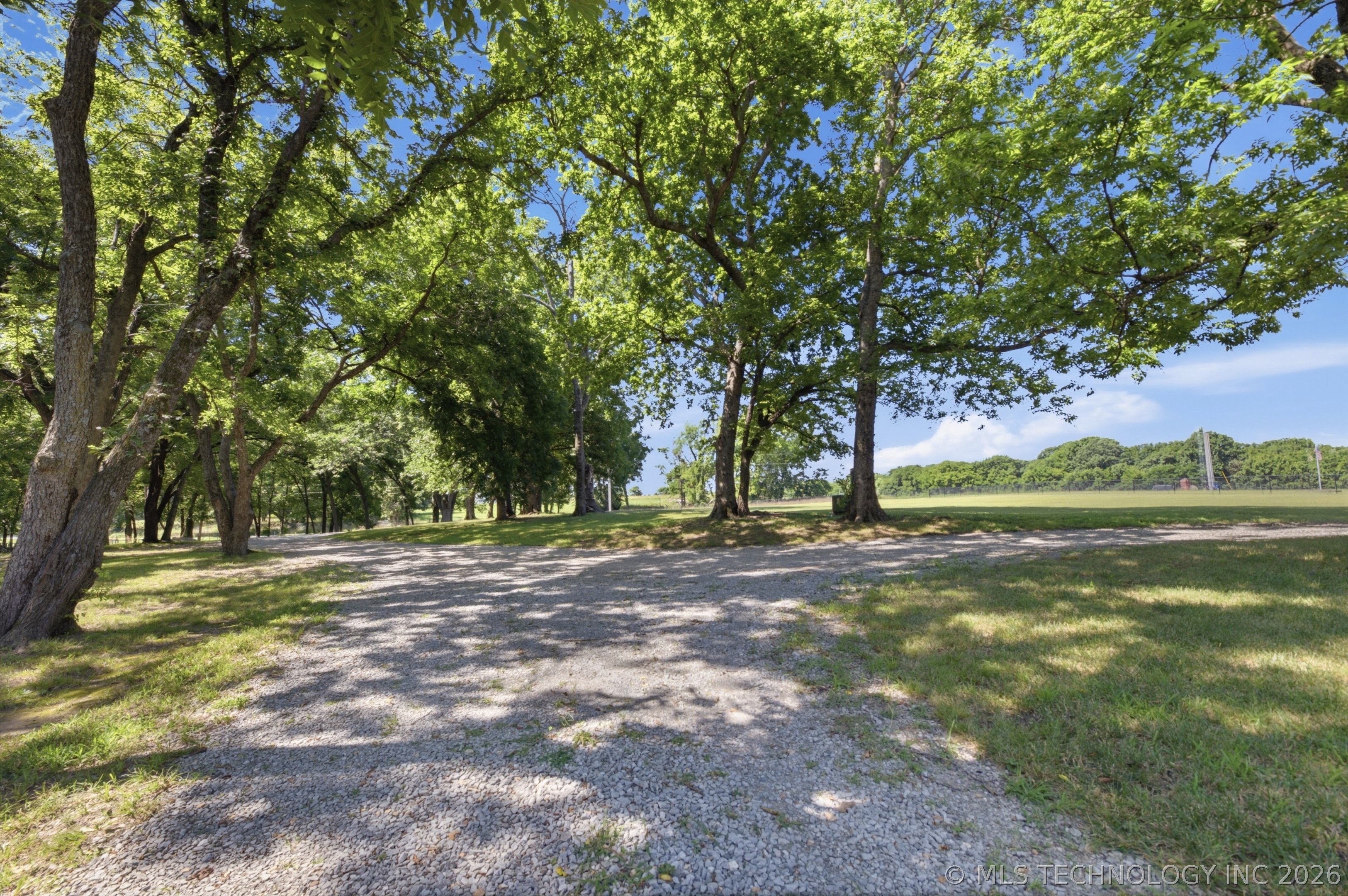 3 Foxwood Estates Street Property Photo 42