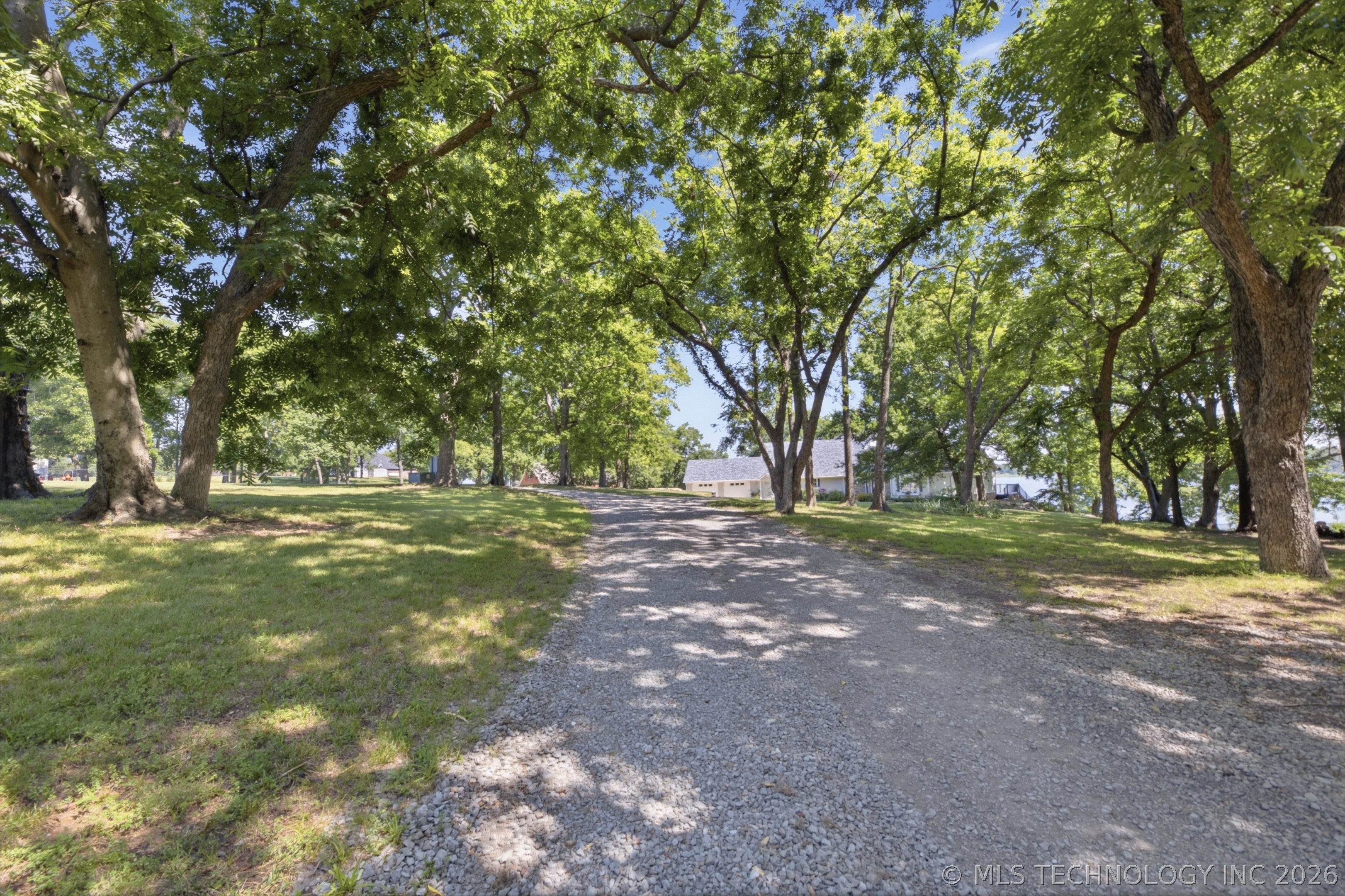 3 Foxwood Estates Street Property Photo 44