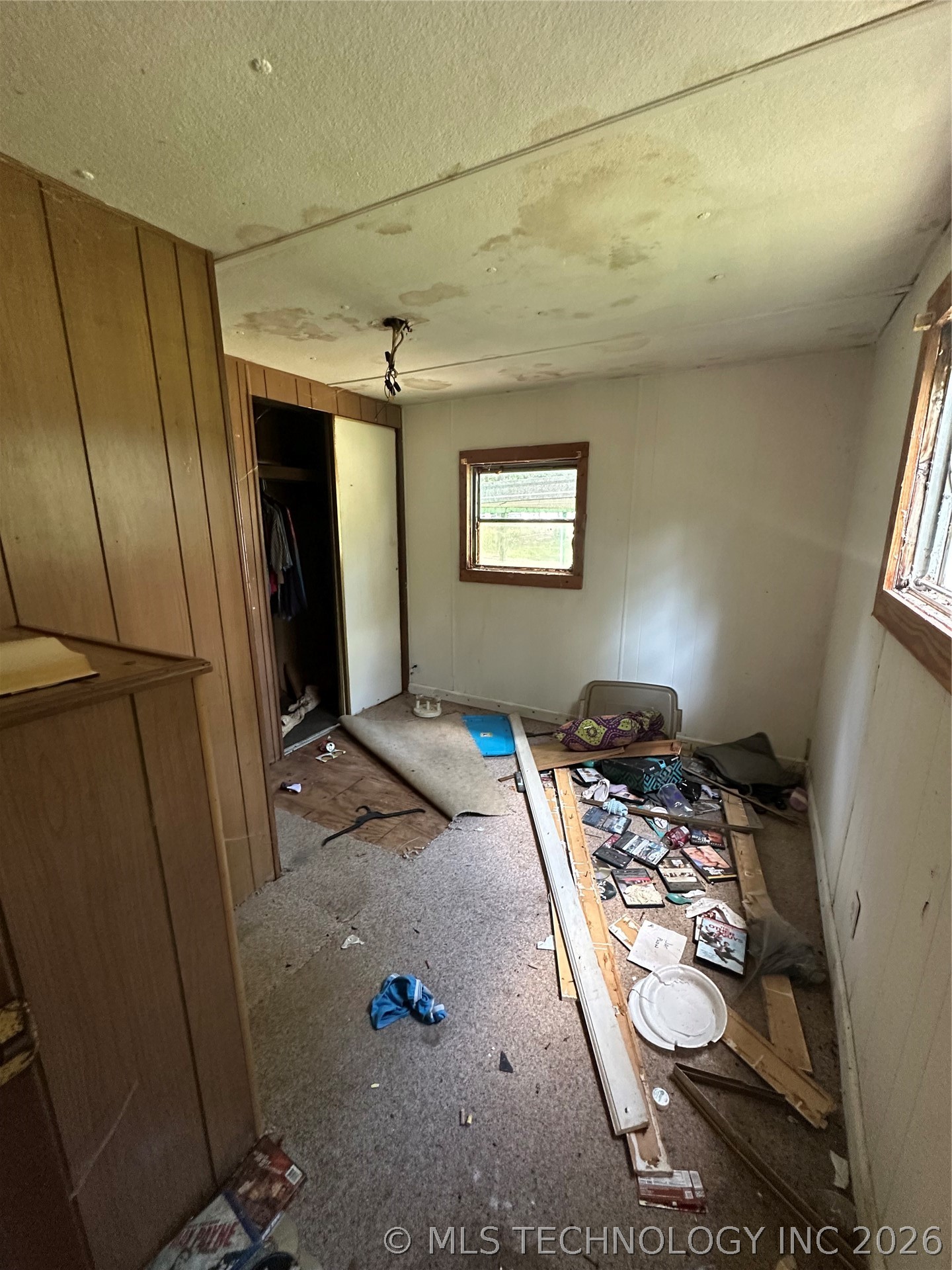 114530 1145 Property Photo 8