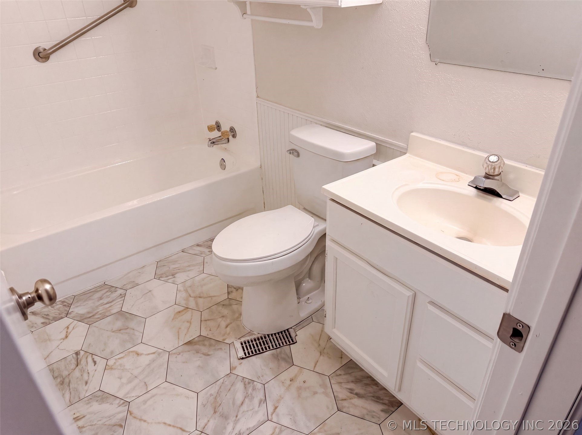 430225 E 1155 Road Property Photo 10