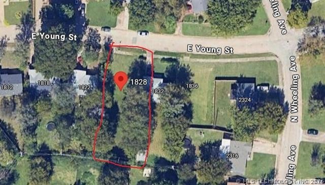 1828 E Young Street N Property Photo 2