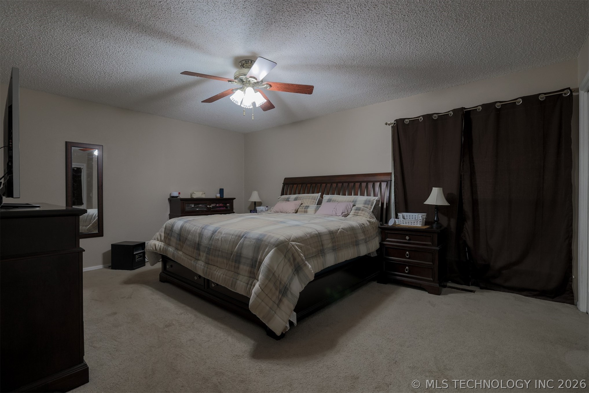 533 W Woodland Drive Property Photo 34