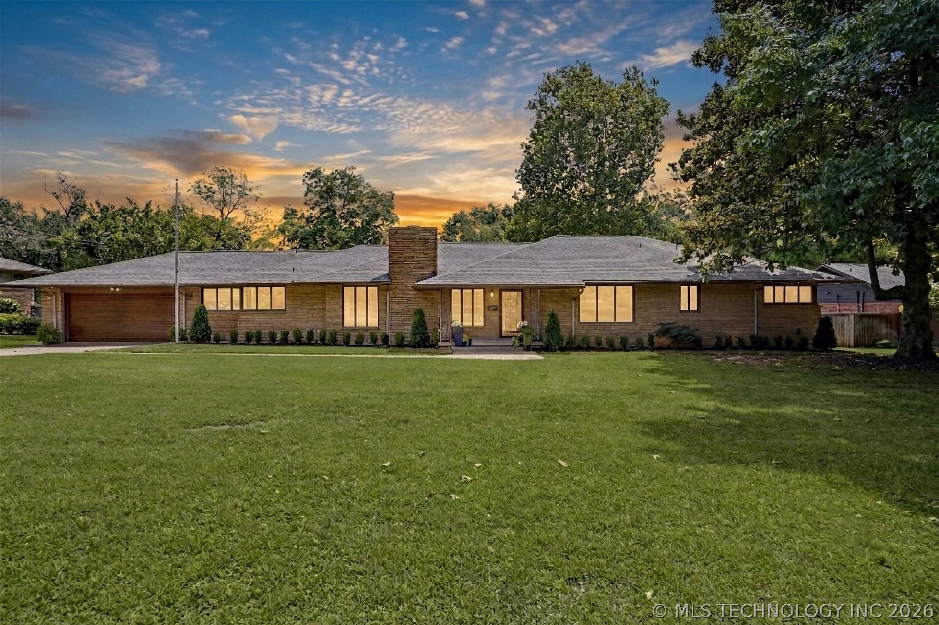 3215 S Evanston Avenue Property Photo 1