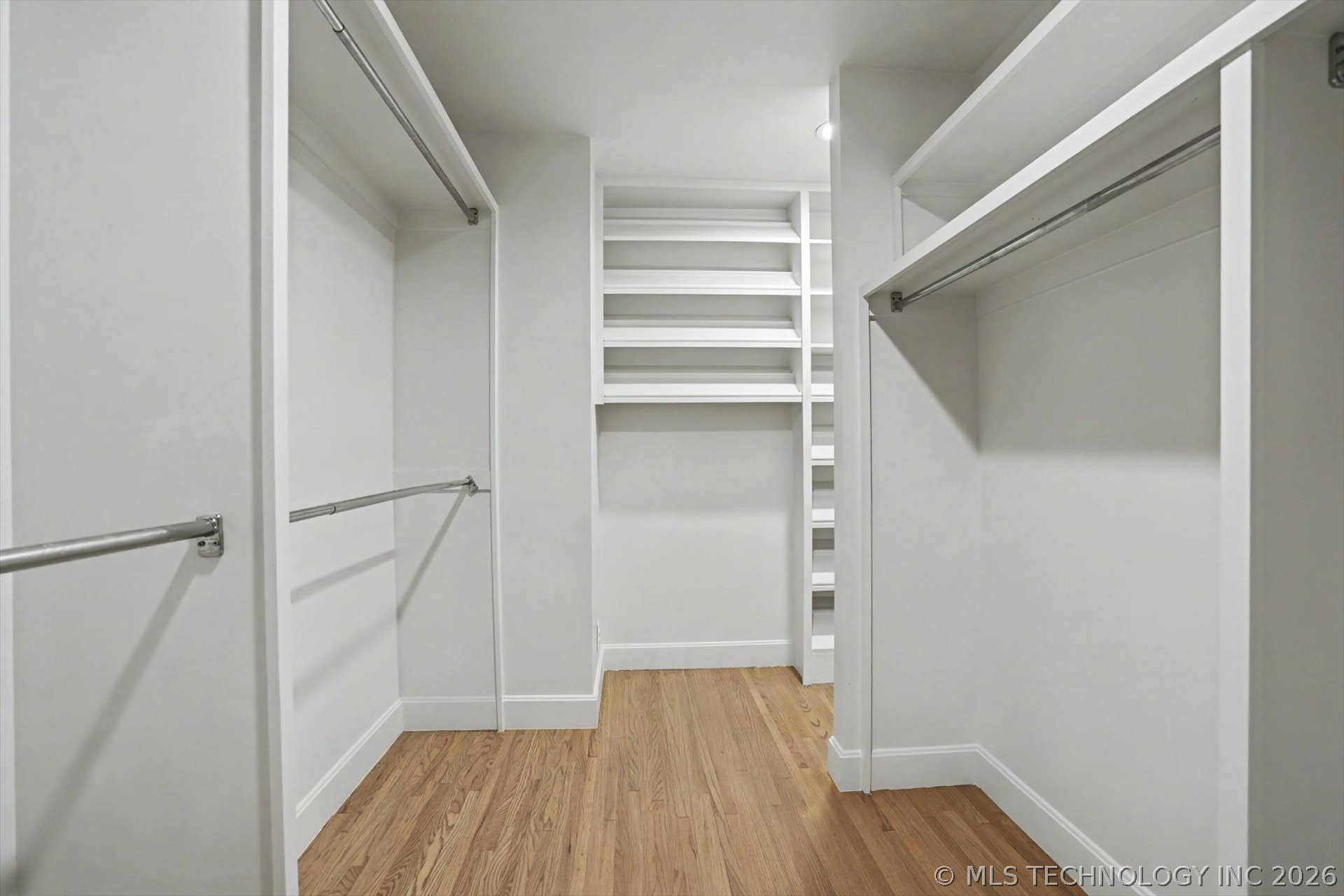 3215 S Evanston Avenue Property Photo 33
