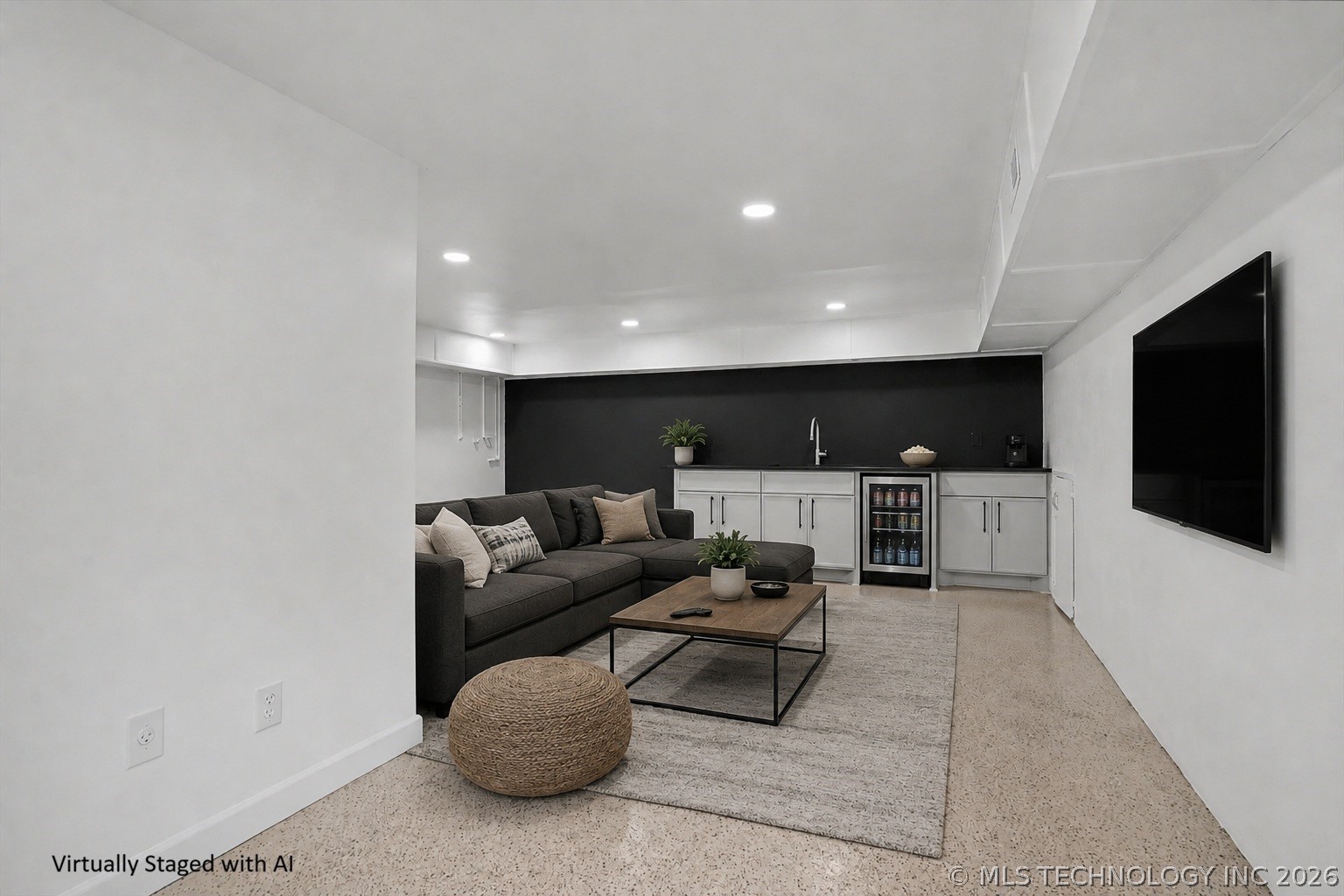 3215 S Evanston Avenue Property Photo 44