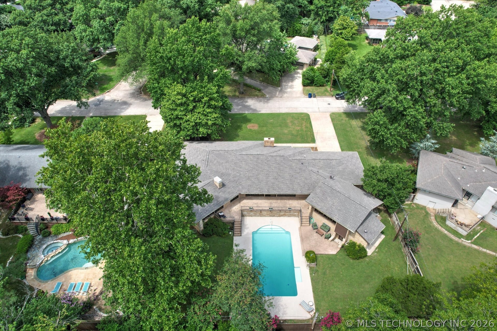 3215 S Evanston Avenue Property Photo 54