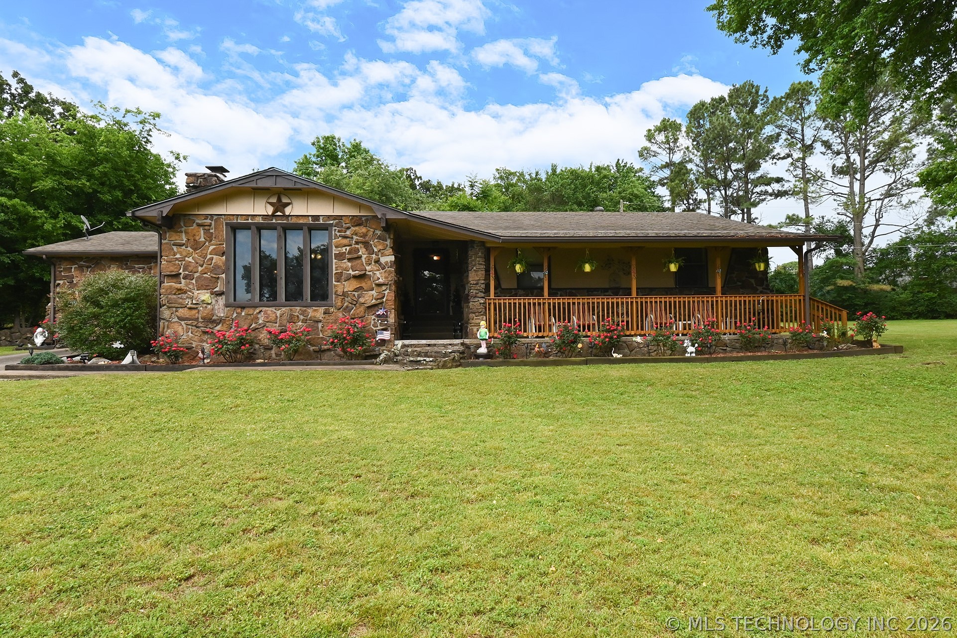 2487 S Muskogee Property Photo 6