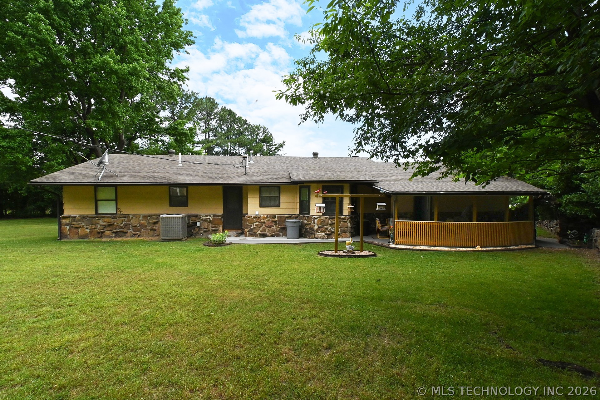 2487 S Muskogee Property Photo 18