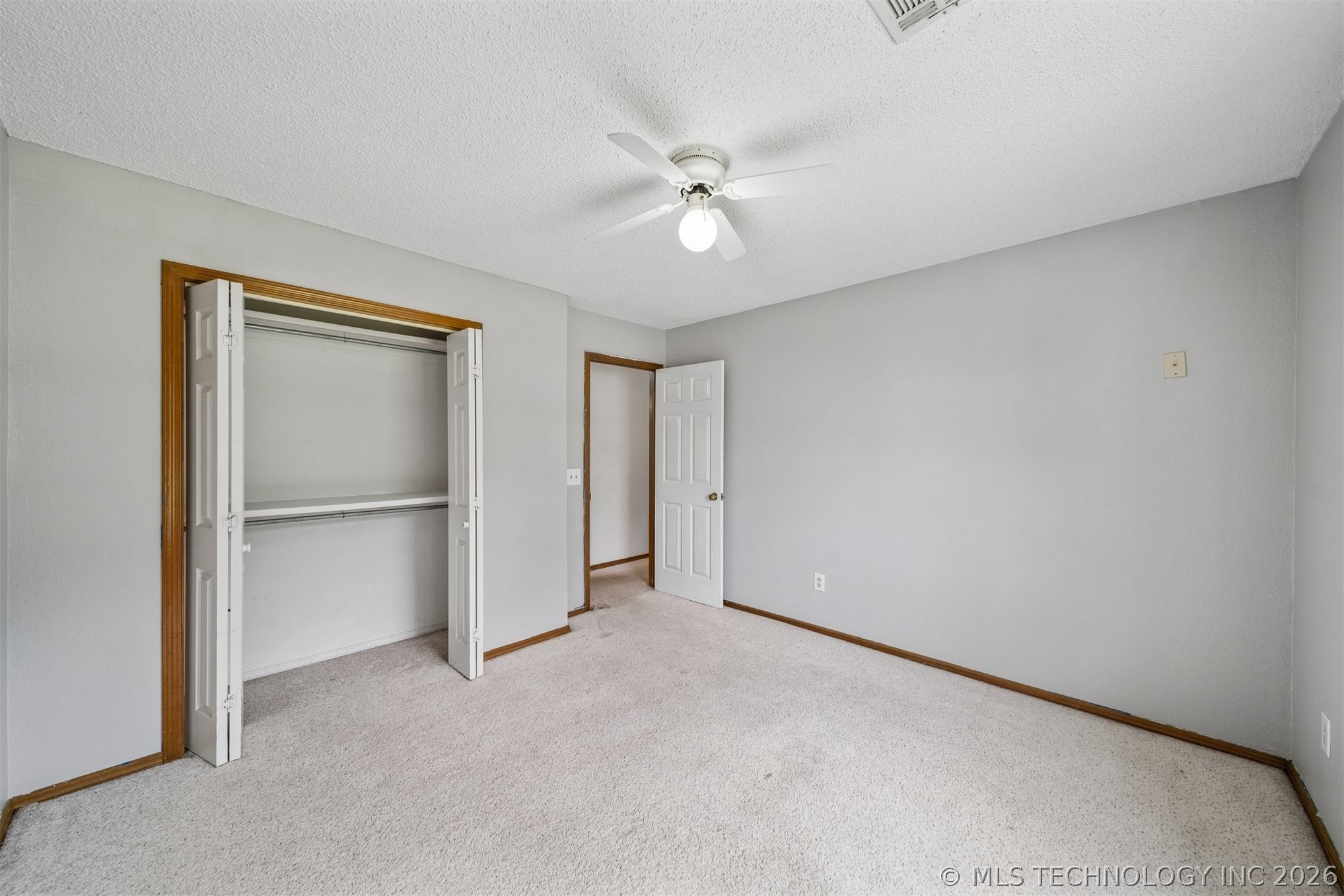 996 N Douglas Drive Property Photo 10