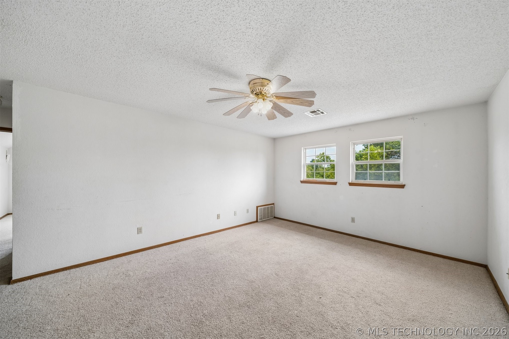 996 N Douglas Drive Property Photo 23
