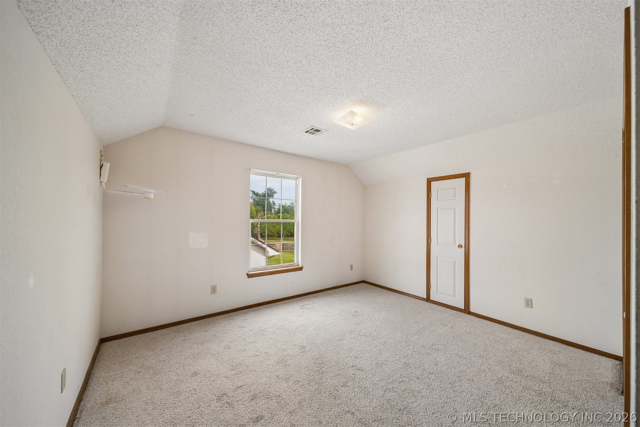 996 N Douglas Drive Property Photo 25