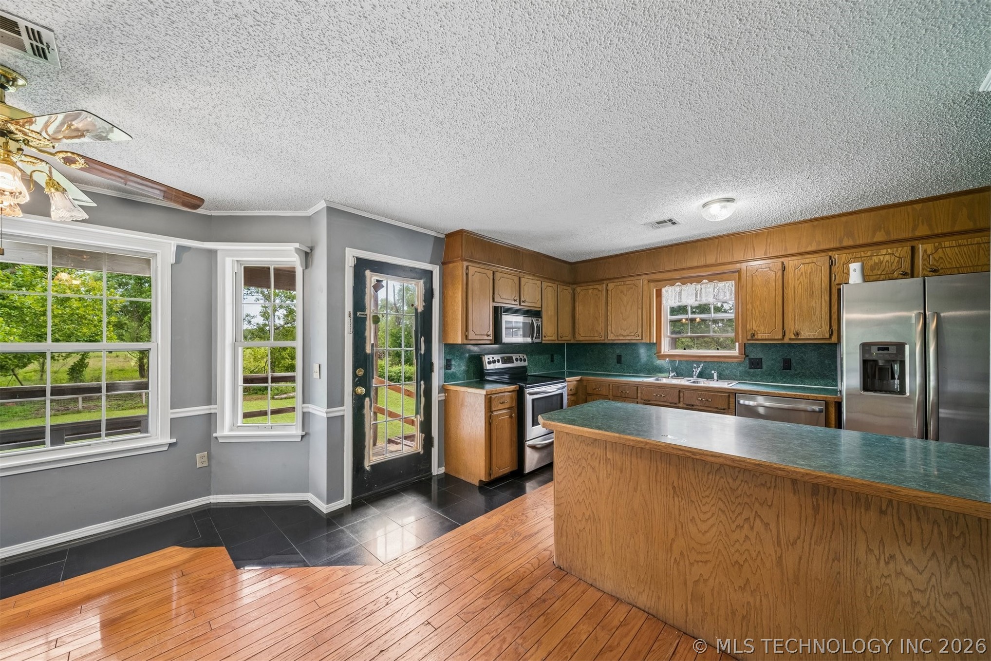996 N Douglas Drive Property Photo 31