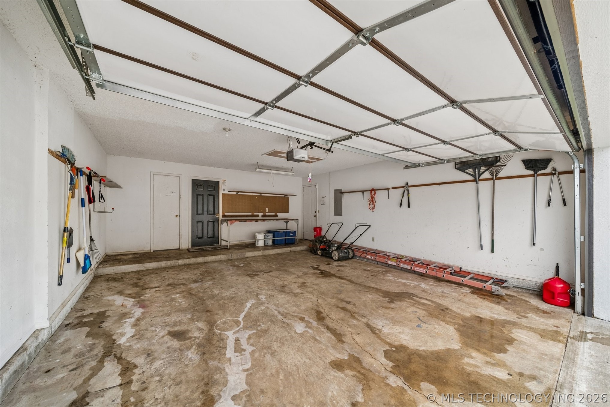 996 N Douglas Drive Property Photo 47