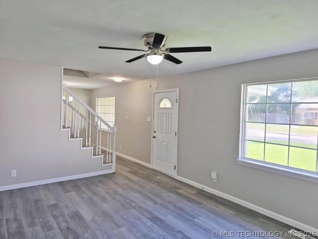654 12th Avenue Nw Property Photo 3