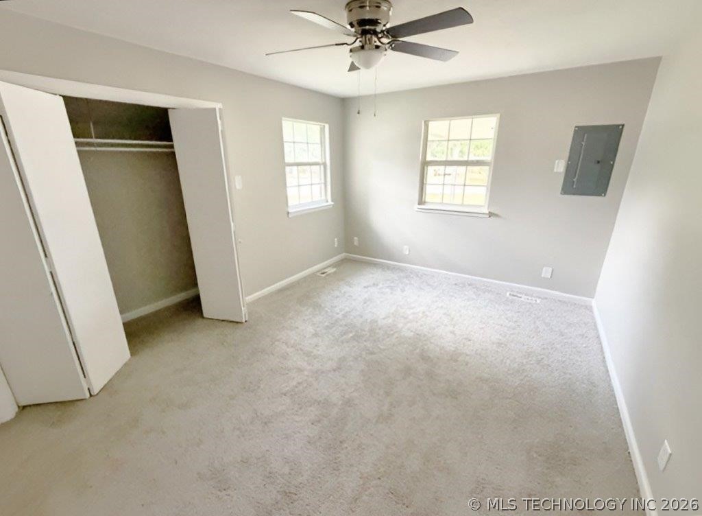 654 12th Avenue Nw Property Photo 16