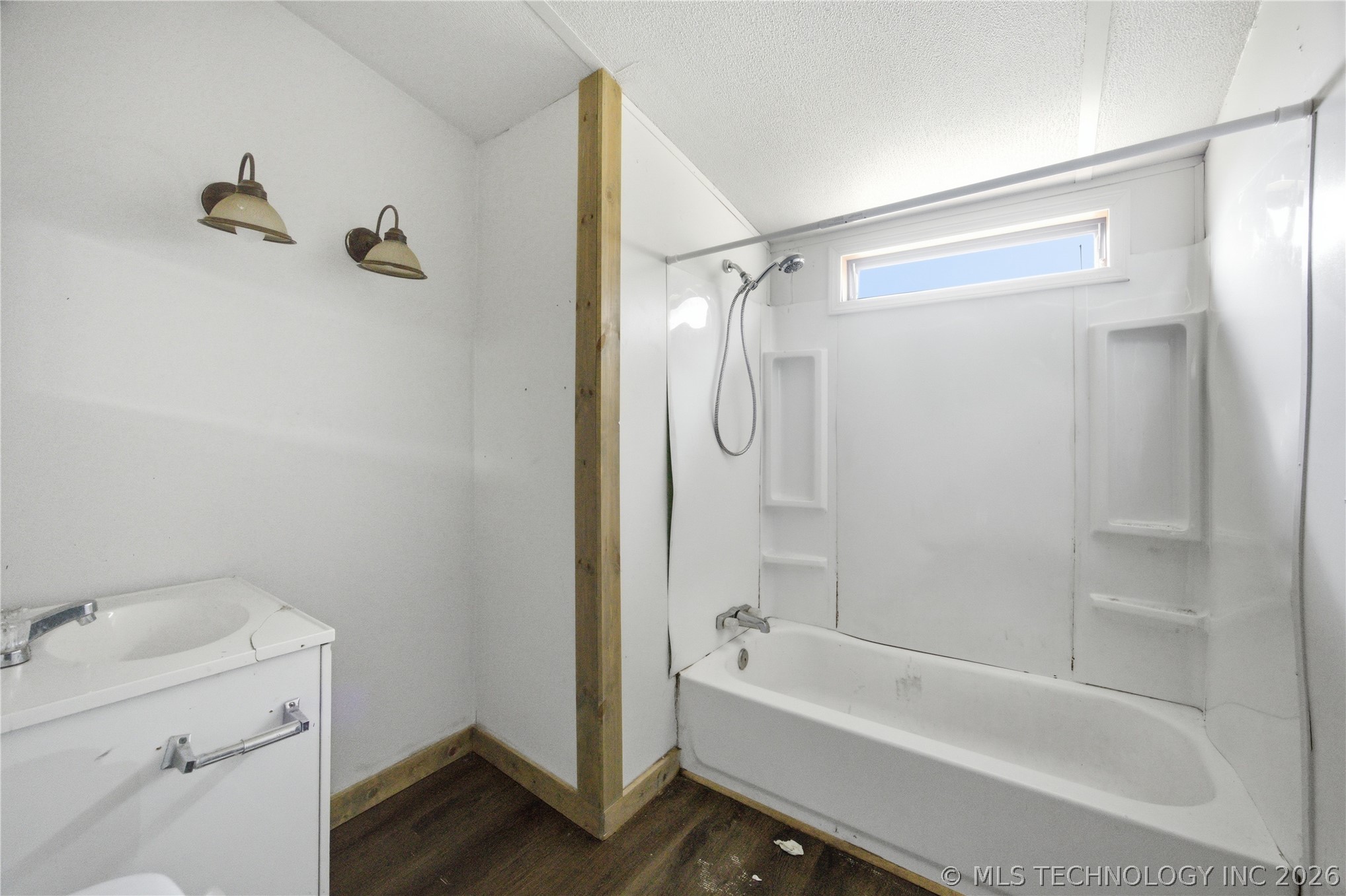 723 S Taylor Property Photo 10