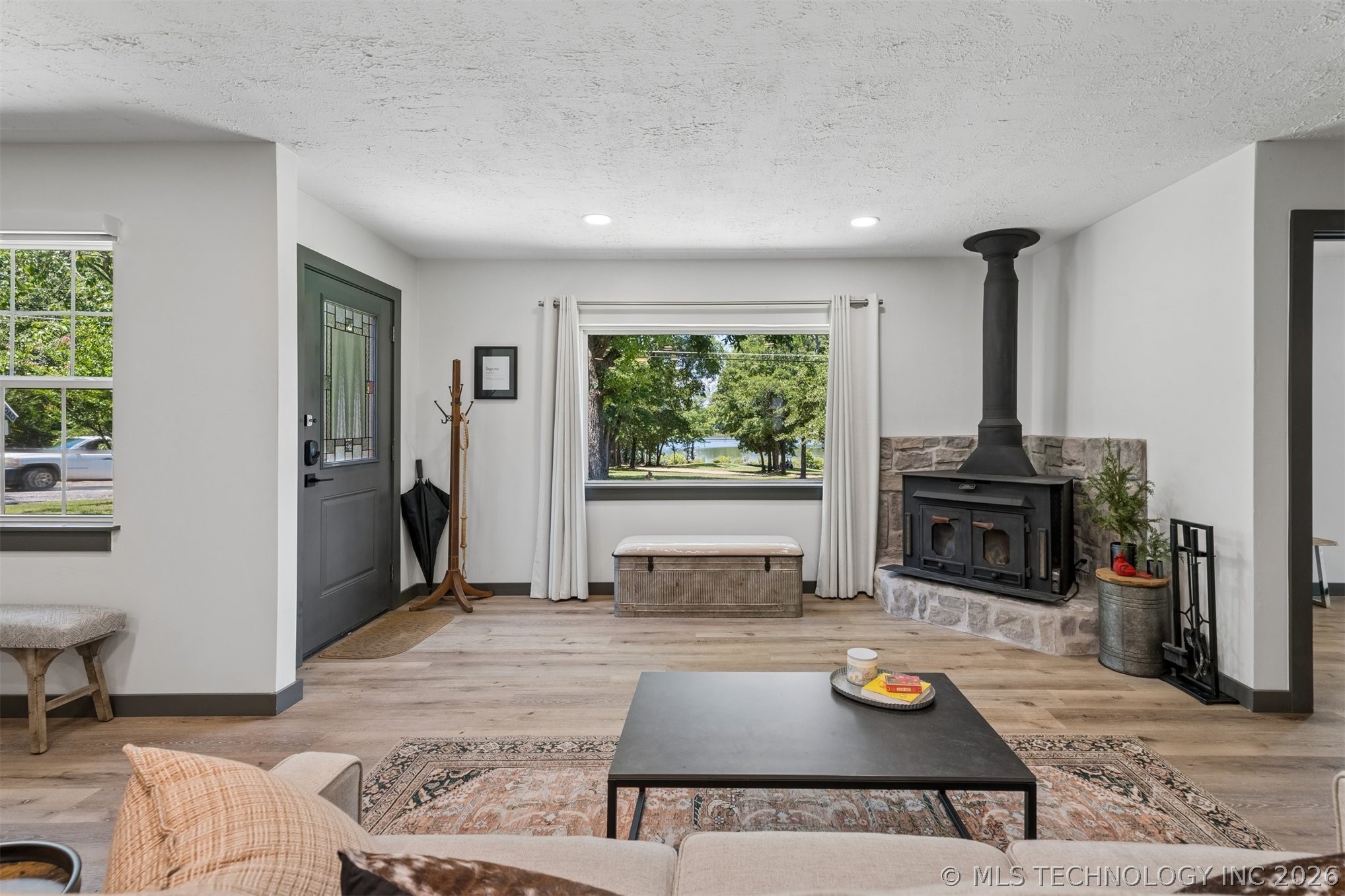 419027 E 1145 Road Property Photo 3