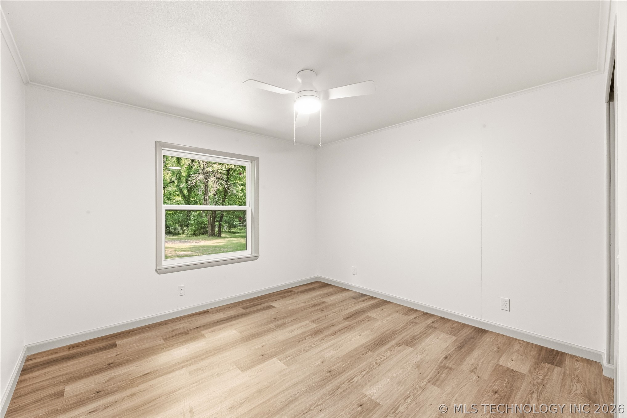 1115 S 284th East Avenue Property Photo 24