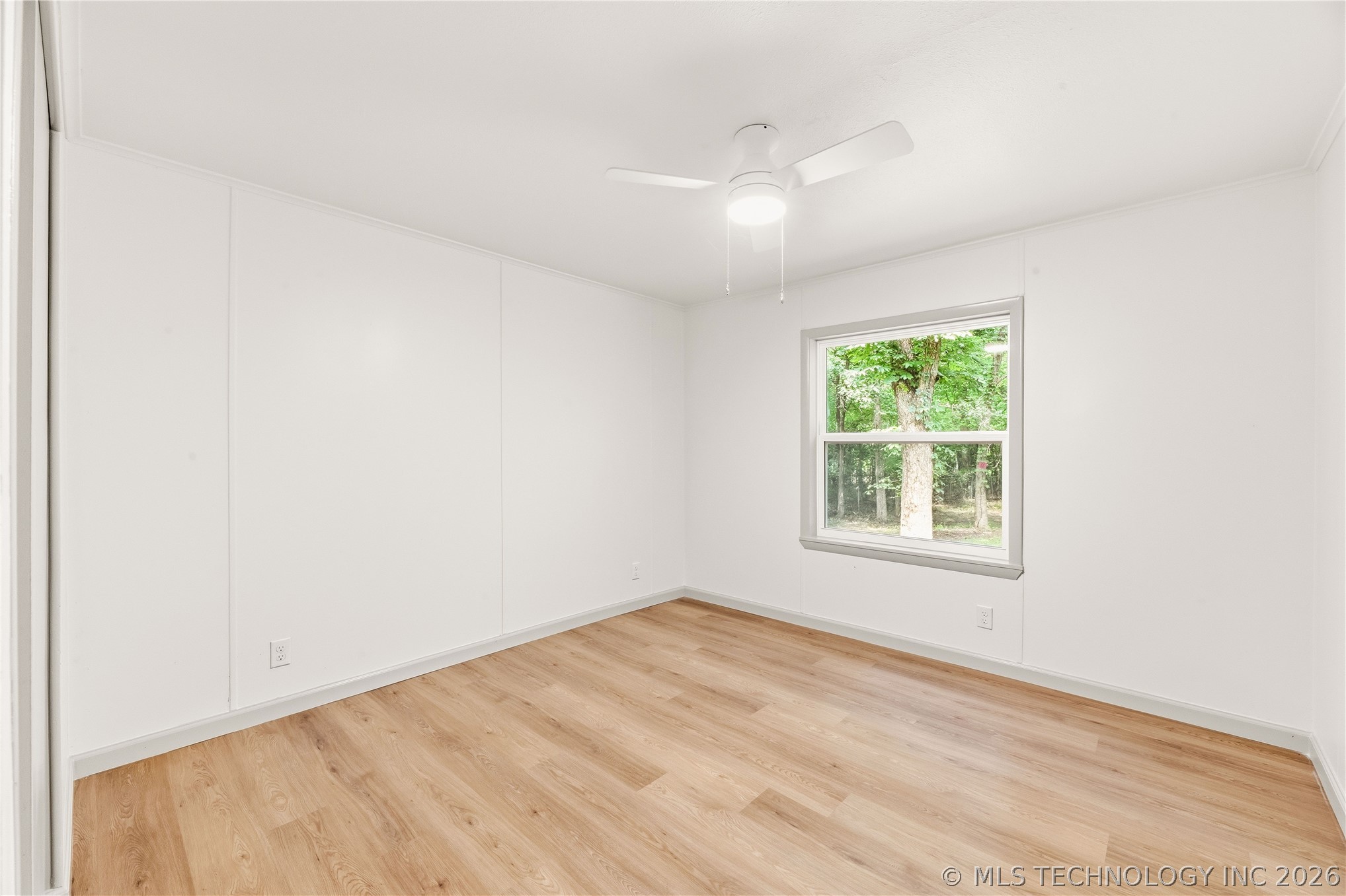 1115 S 284th East Avenue Property Photo 28