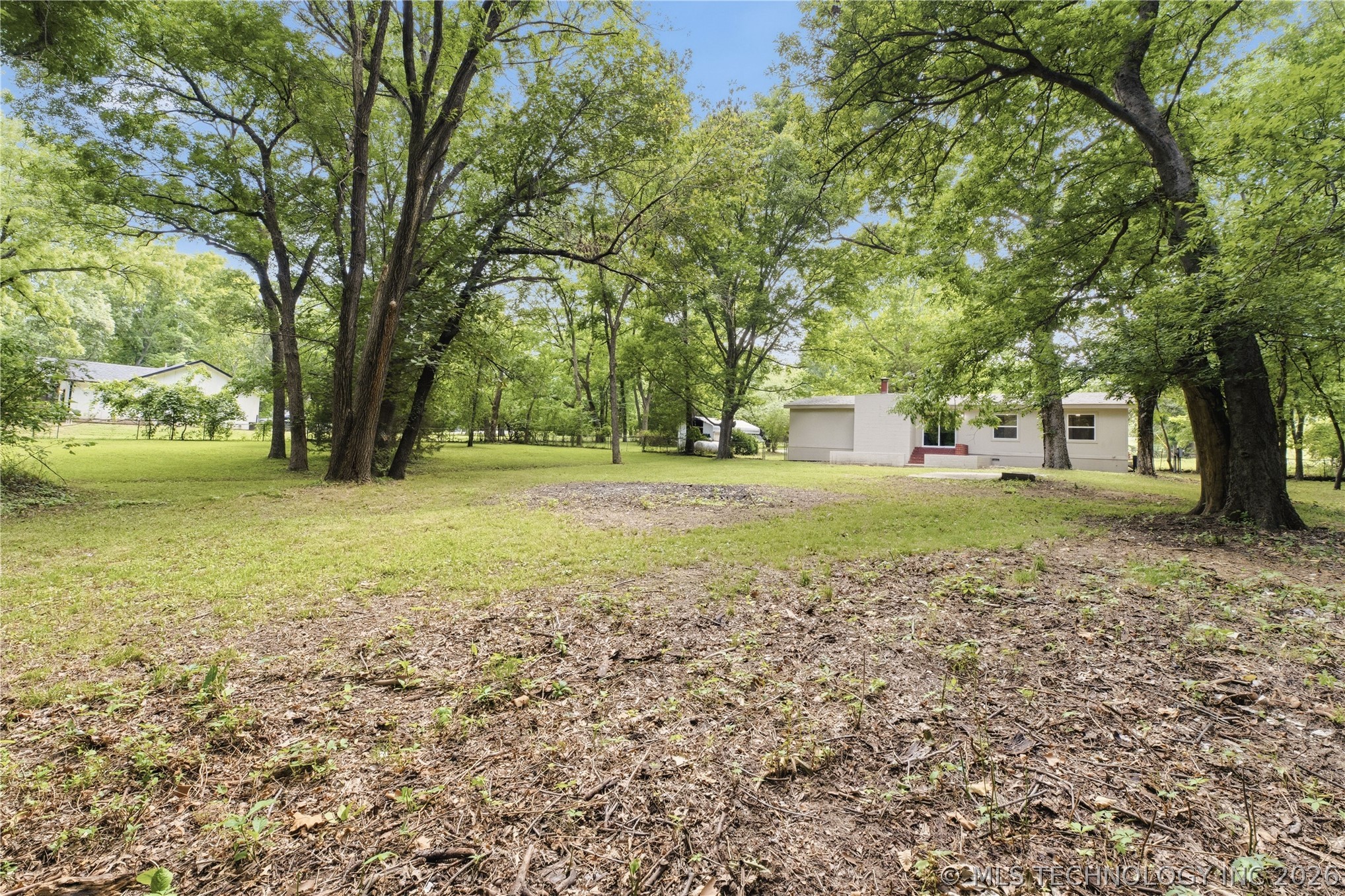 1115 S 284th East Avenue Property Photo 36