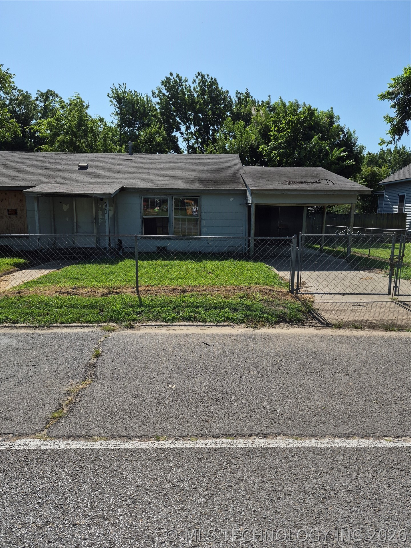 503 N Broadway Property Photo 1