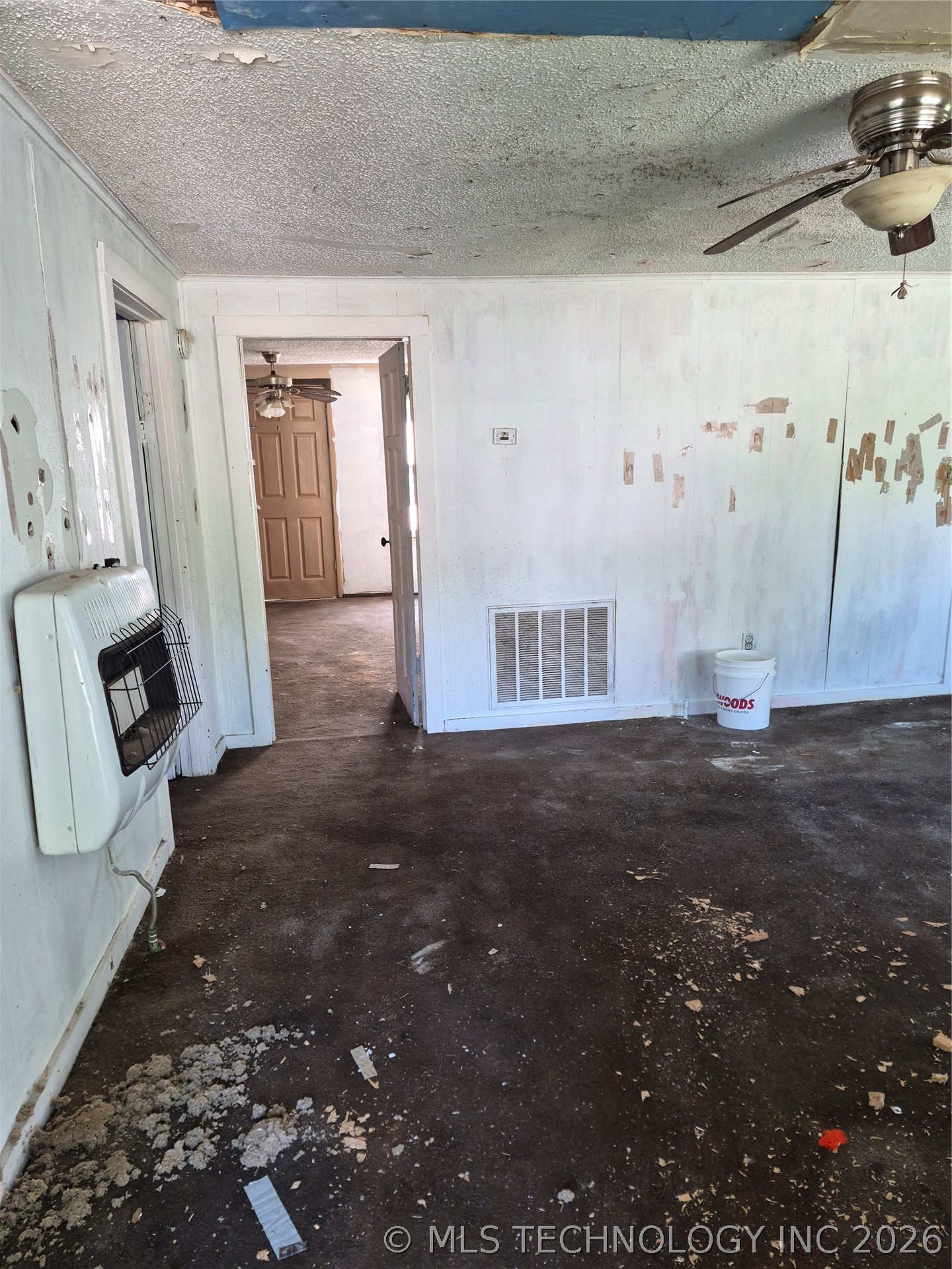 503 N Broadway Property Photo 8