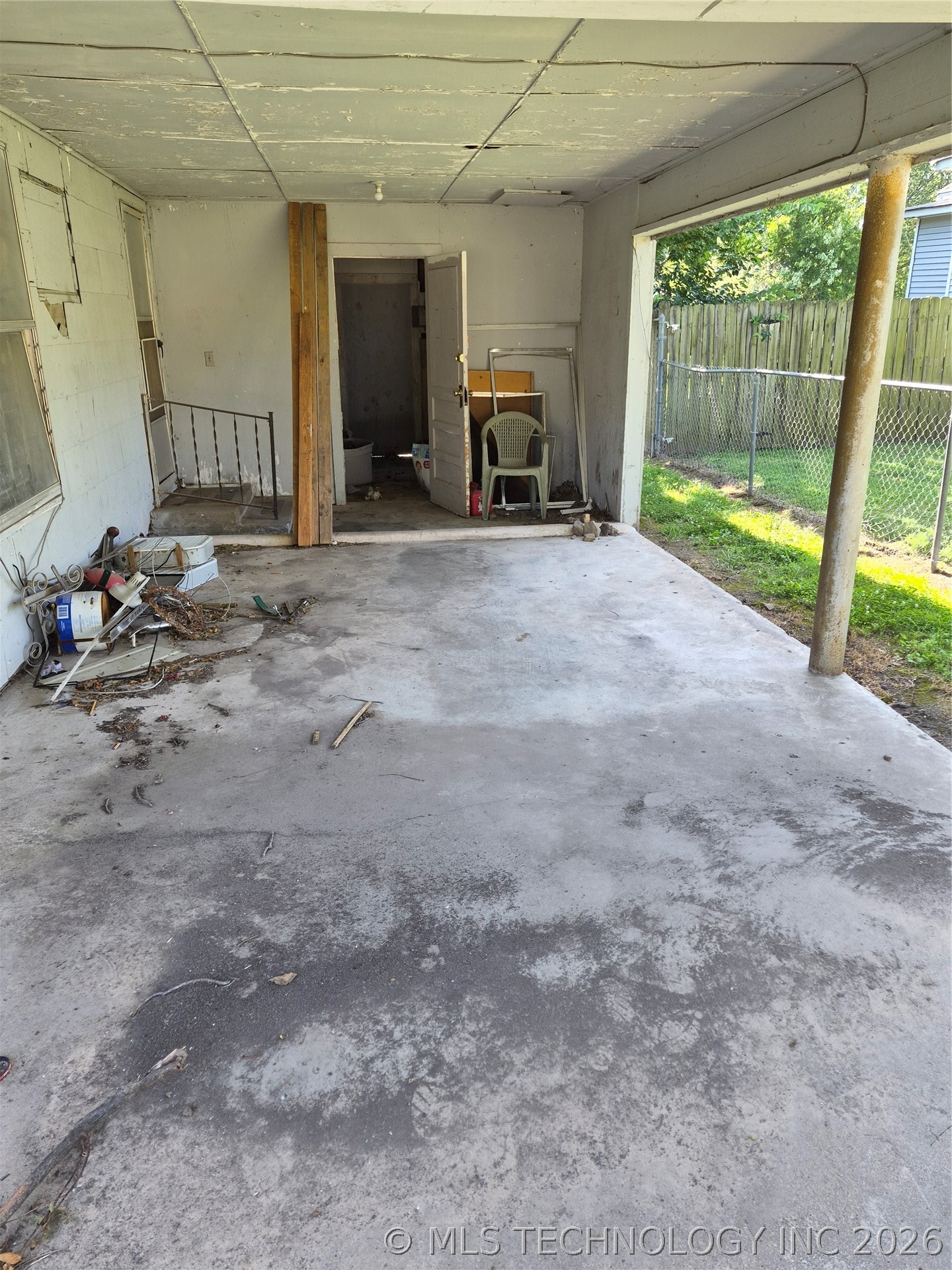 503 N Broadway Property Photo 13
