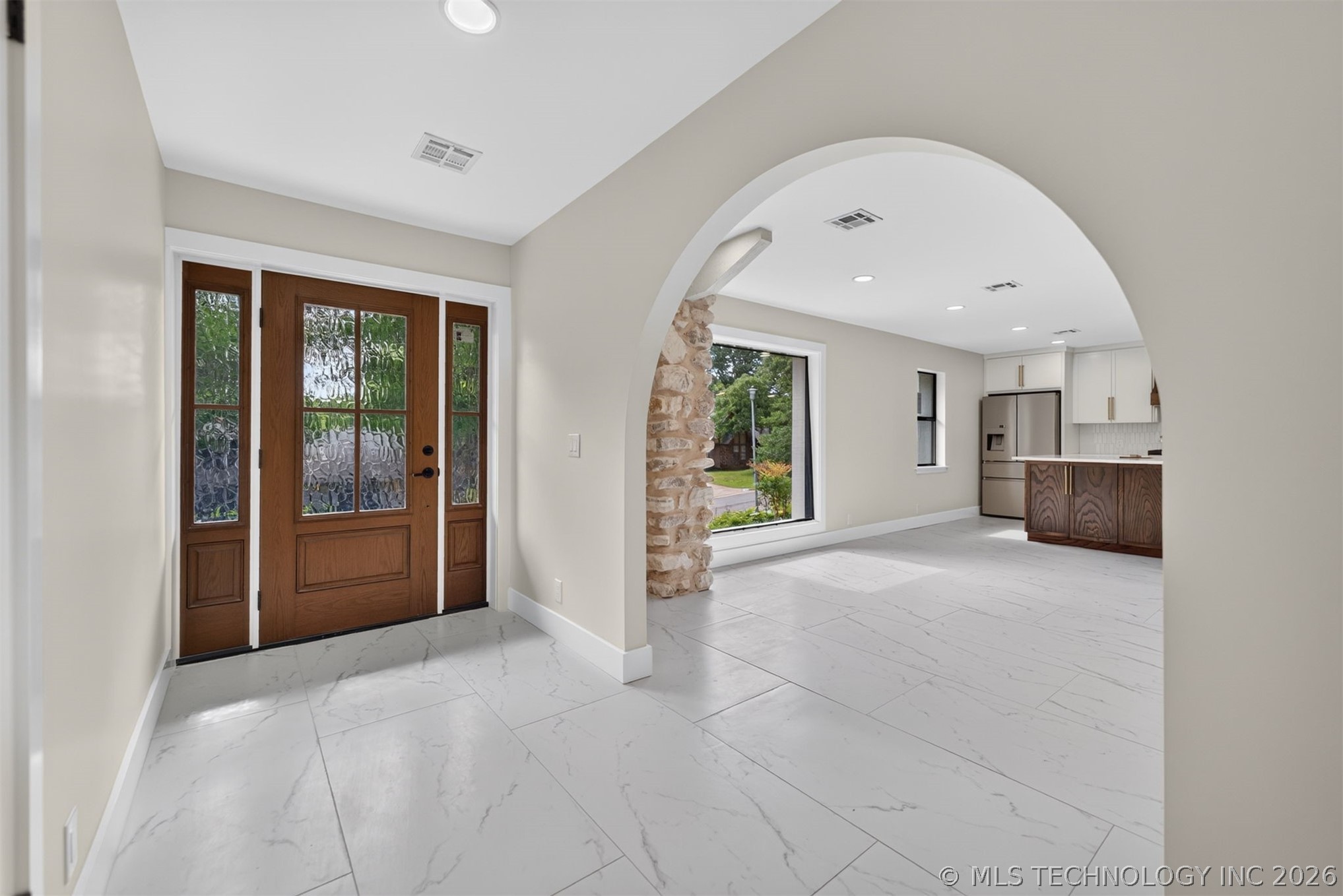 7725 S Quebec Avenue Property Photo 6