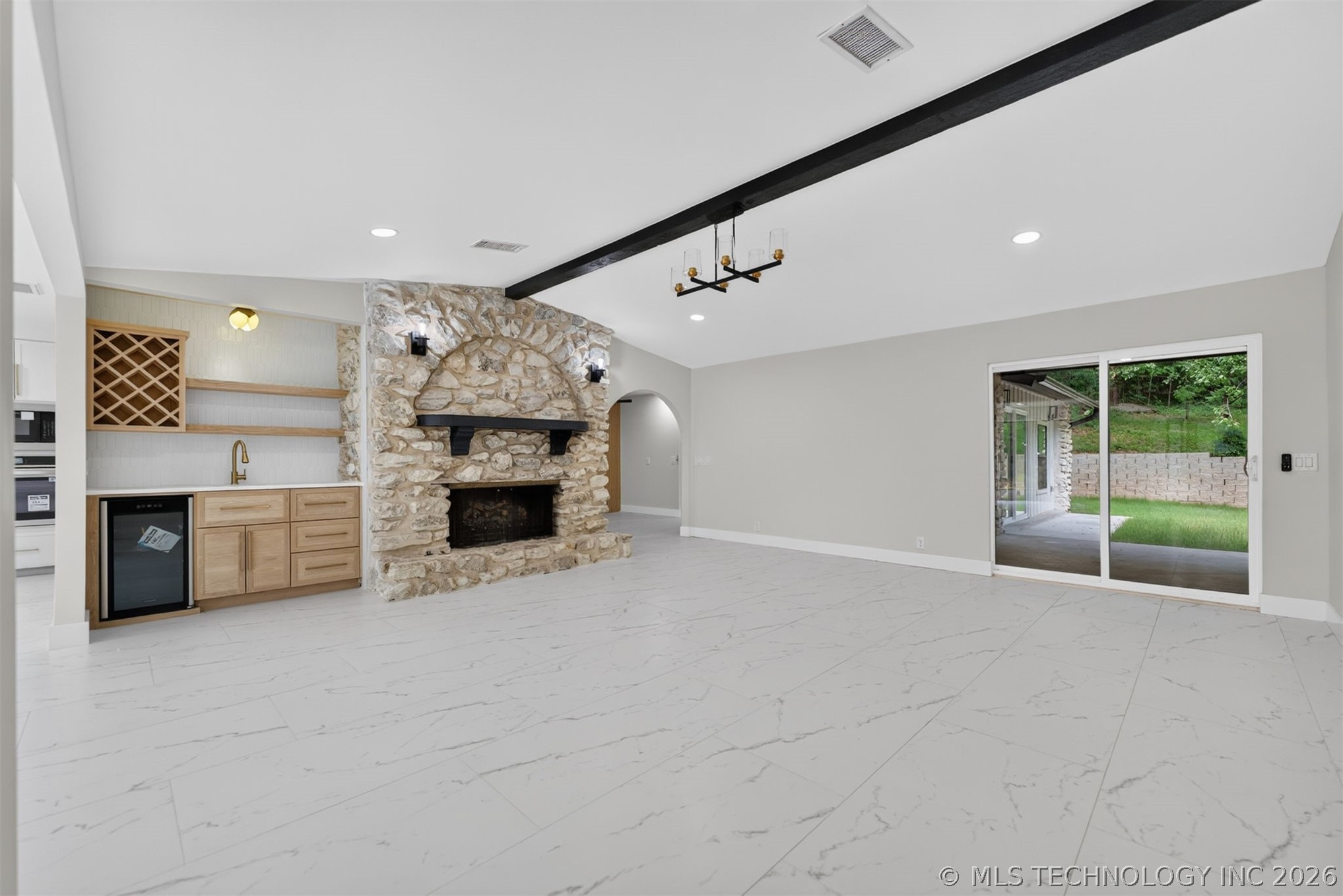 7725 S Quebec Avenue Property Photo 14