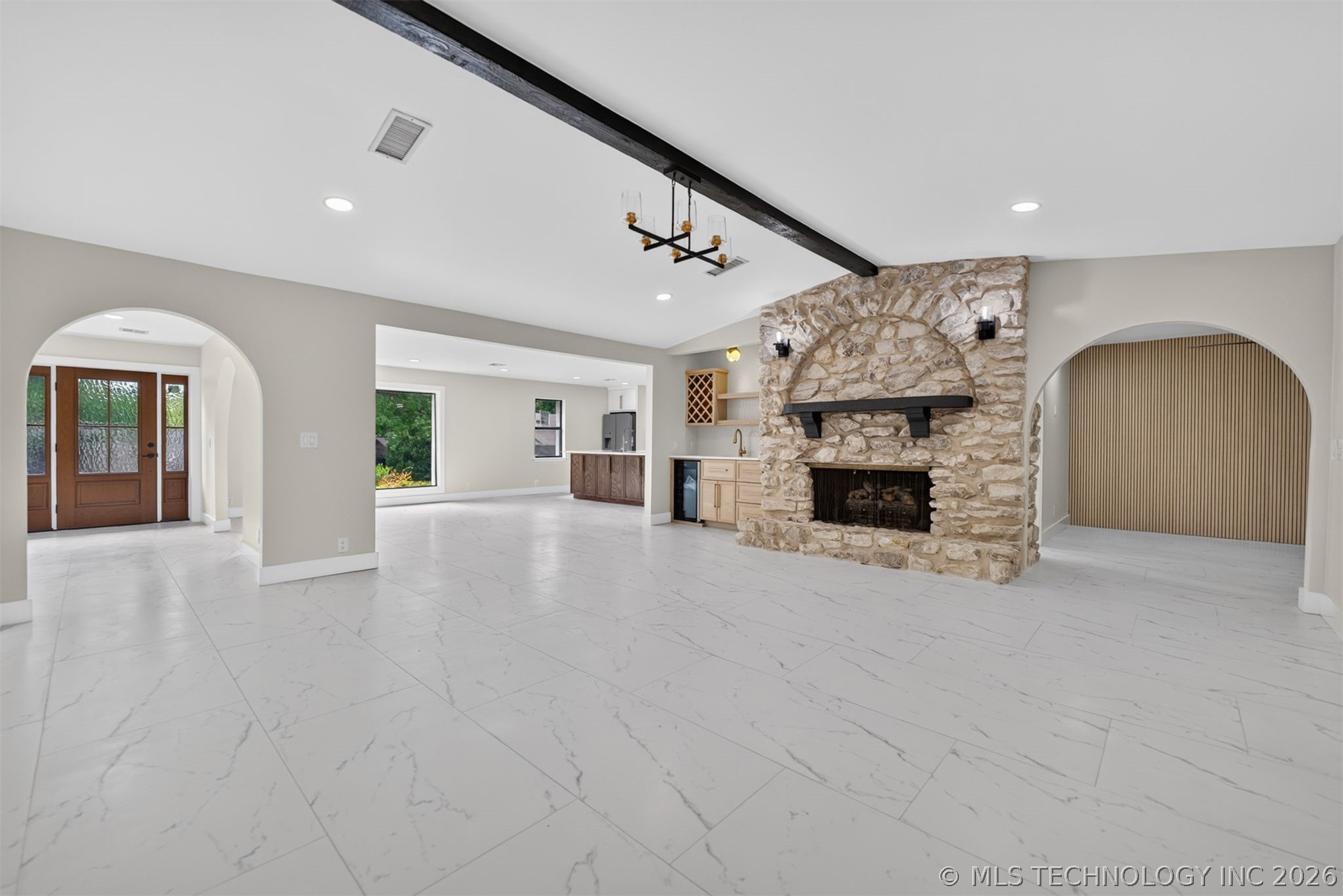 7725 S Quebec Avenue Property Photo 15