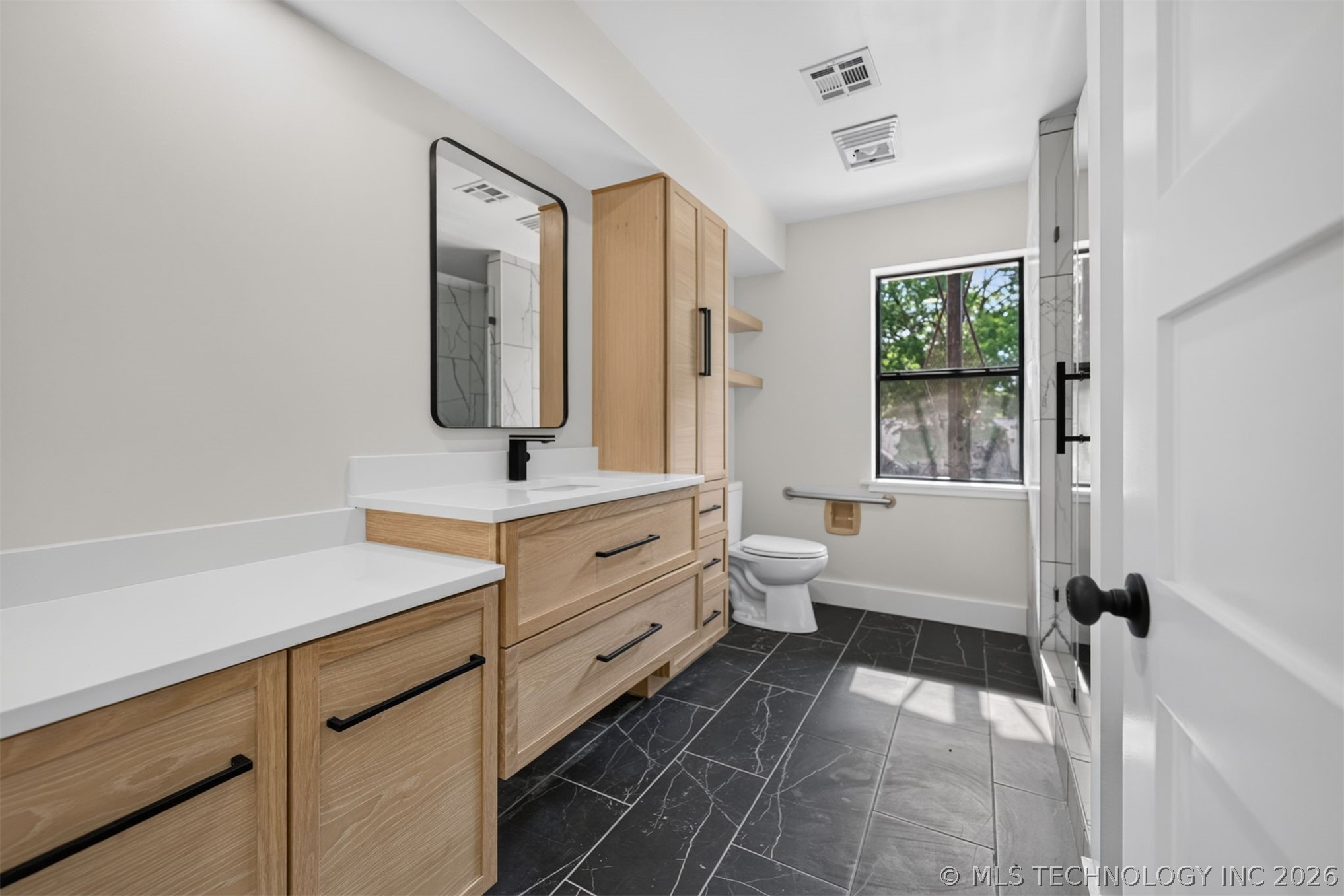 7725 S Quebec Avenue Property Photo 27