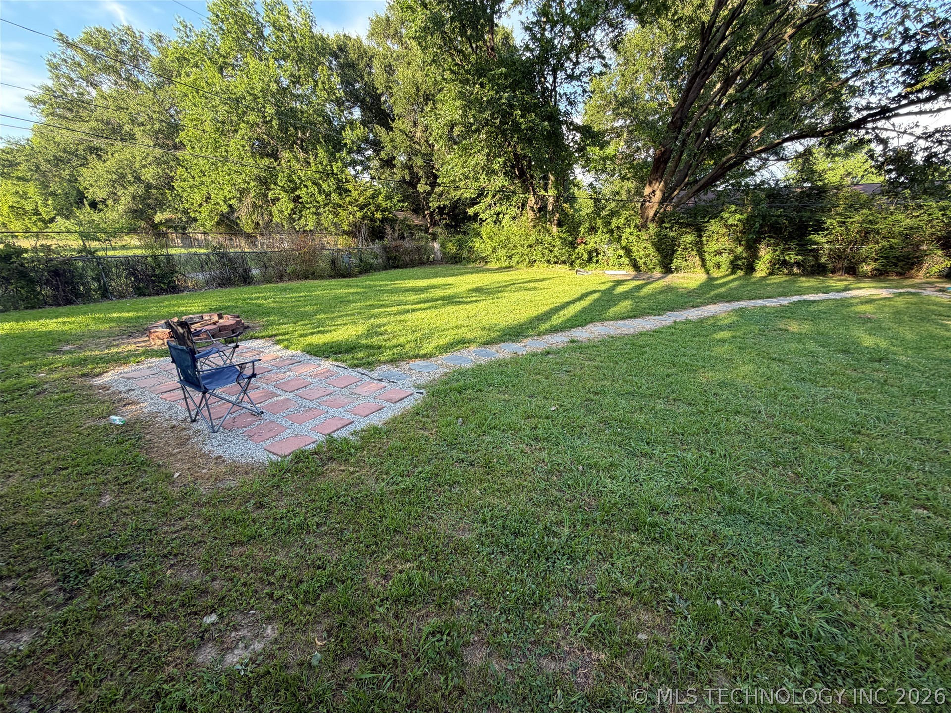 501 W Creek Drive Property Photo 22