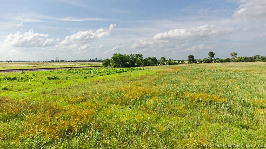 7405 E 330 Road Property Photo 7