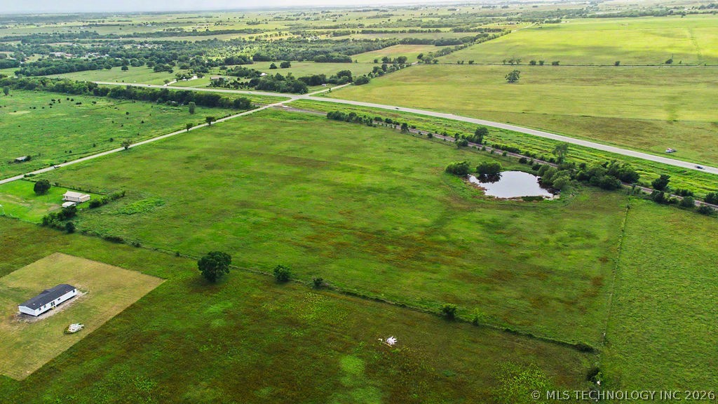 7405 E 330 Road Property Photo 14
