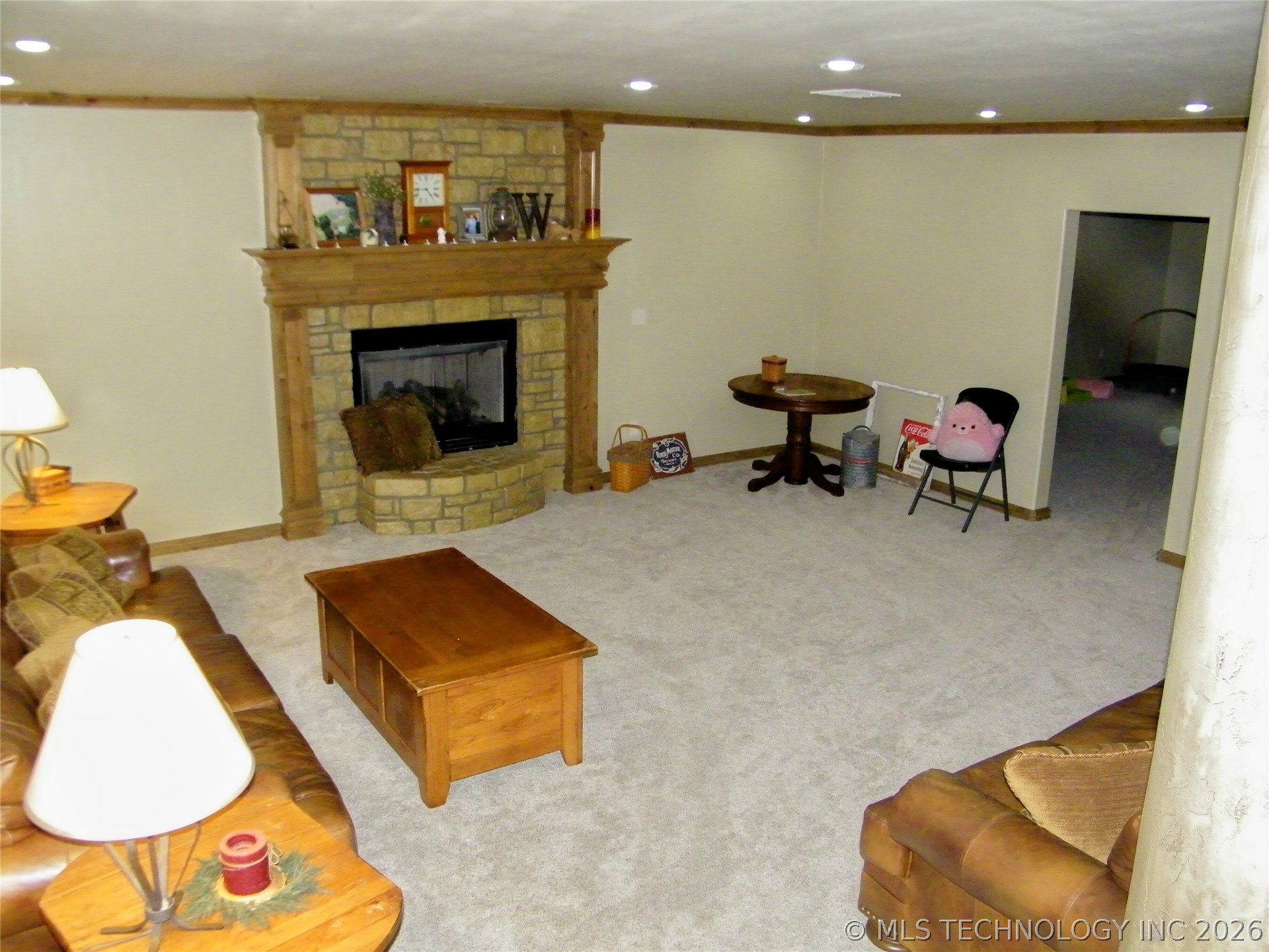 1200 Hickory Property Photo 32