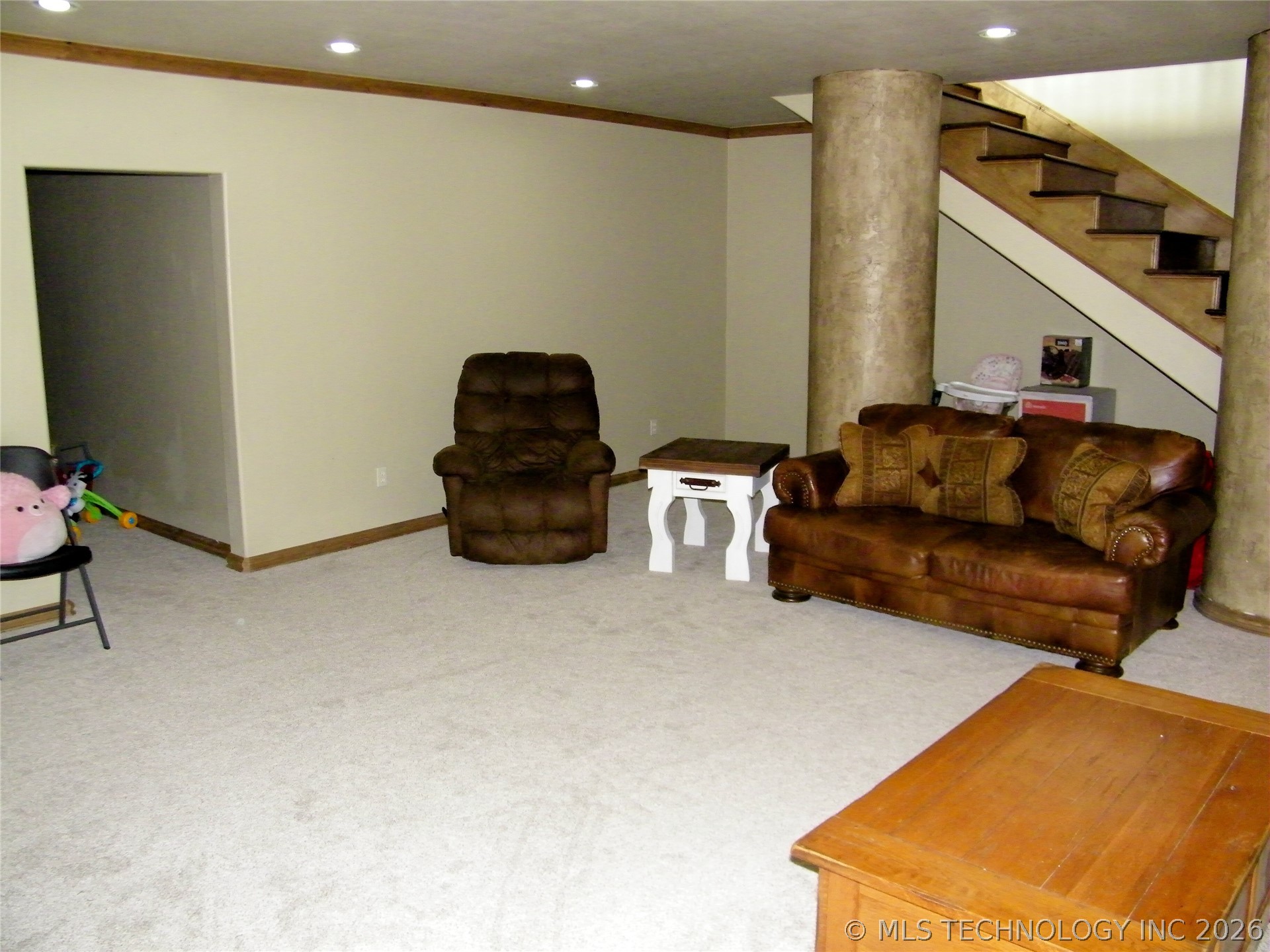 1200 Hickory Property Photo 33