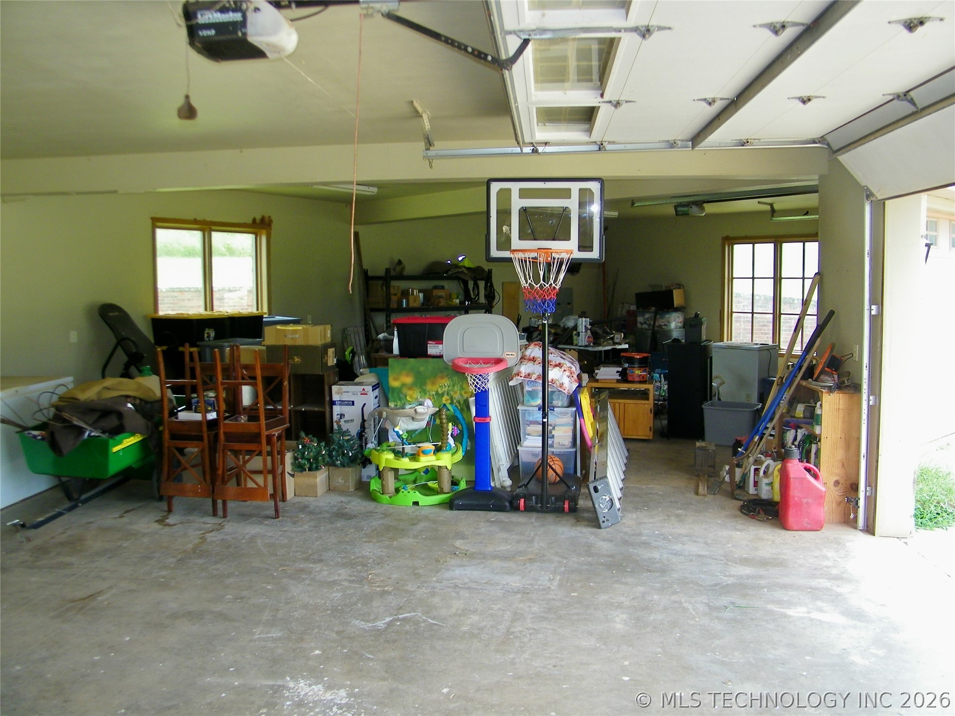 1200 Hickory Property Photo 52
