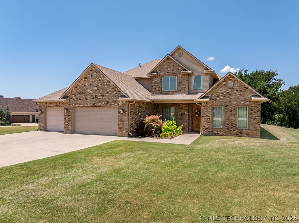 108 Whitney Way Property Photo 1