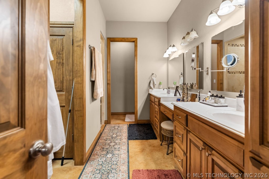 108 Whitney Way Property Photo 18