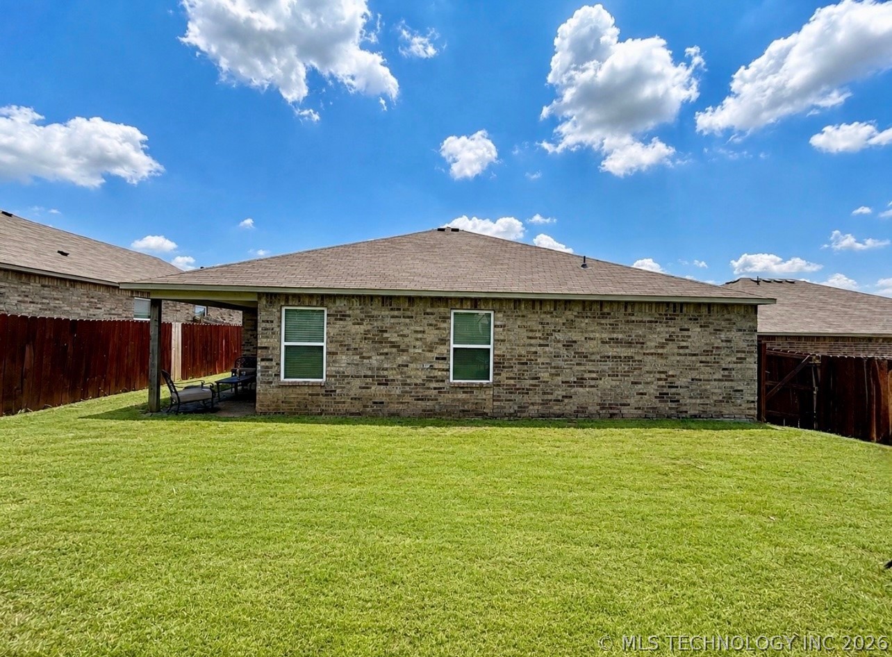 5781 E 146 Street S Property Photo 17