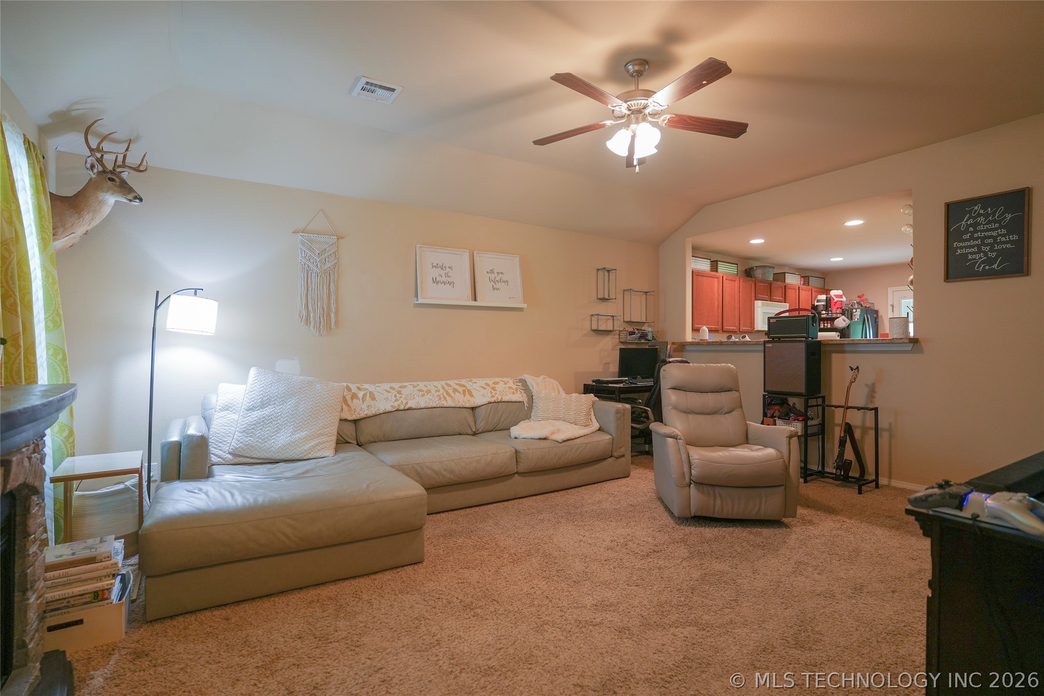 23121 S Bessie Boulevard Property Photo 10