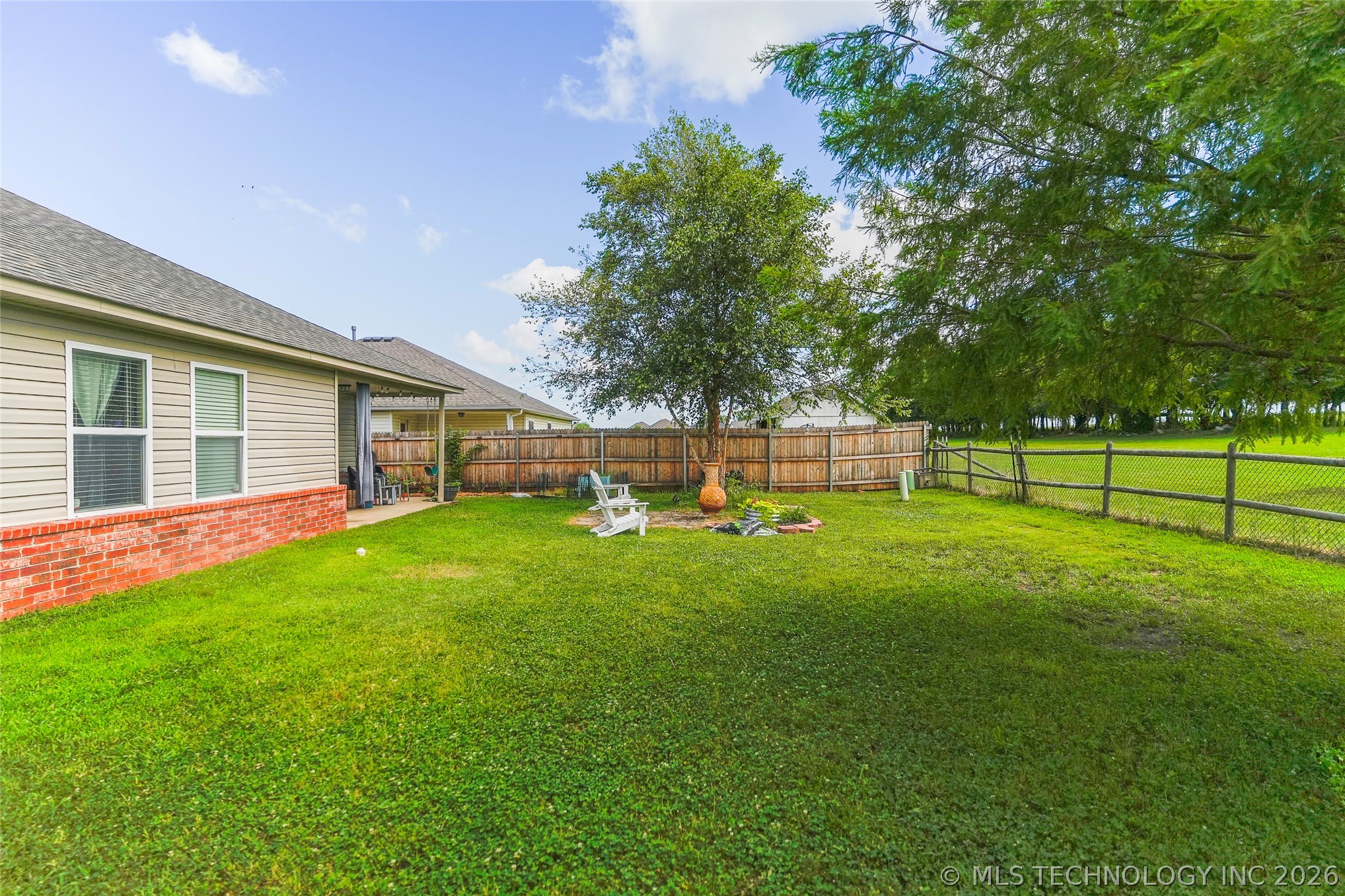 23121 S Bessie Boulevard Property Photo 29