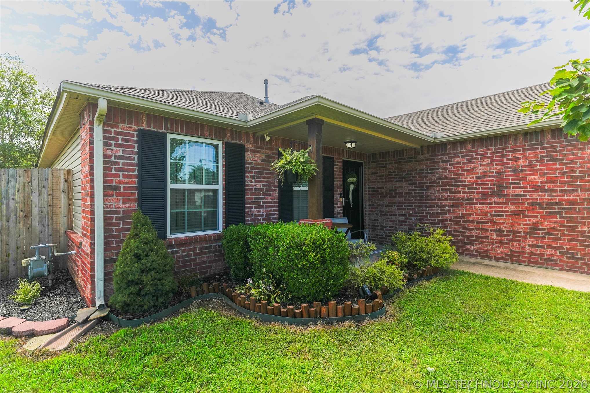 23121 S Bessie Boulevard Property Photo 34